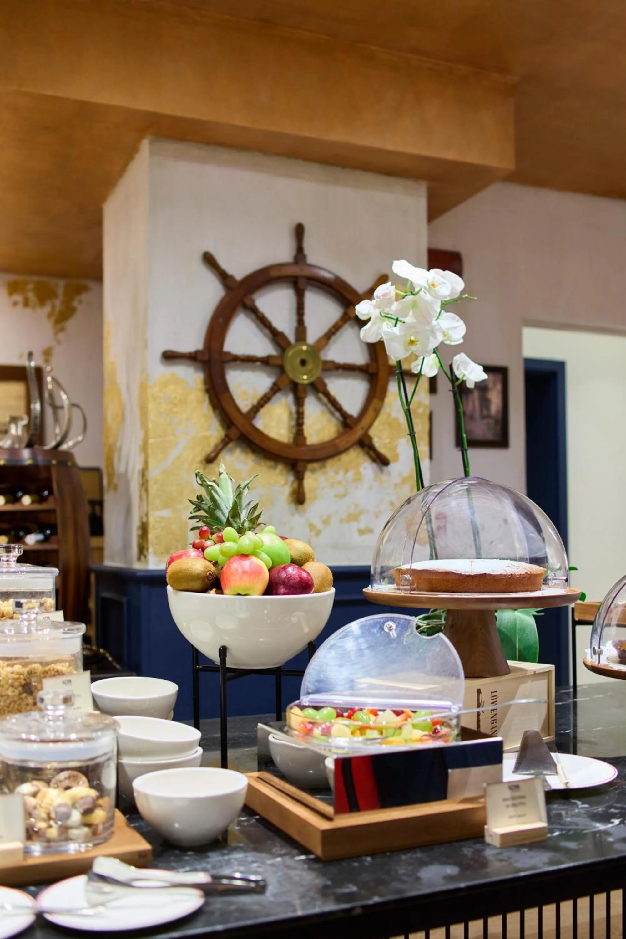 Breakfast in NEMI Hotel Milano