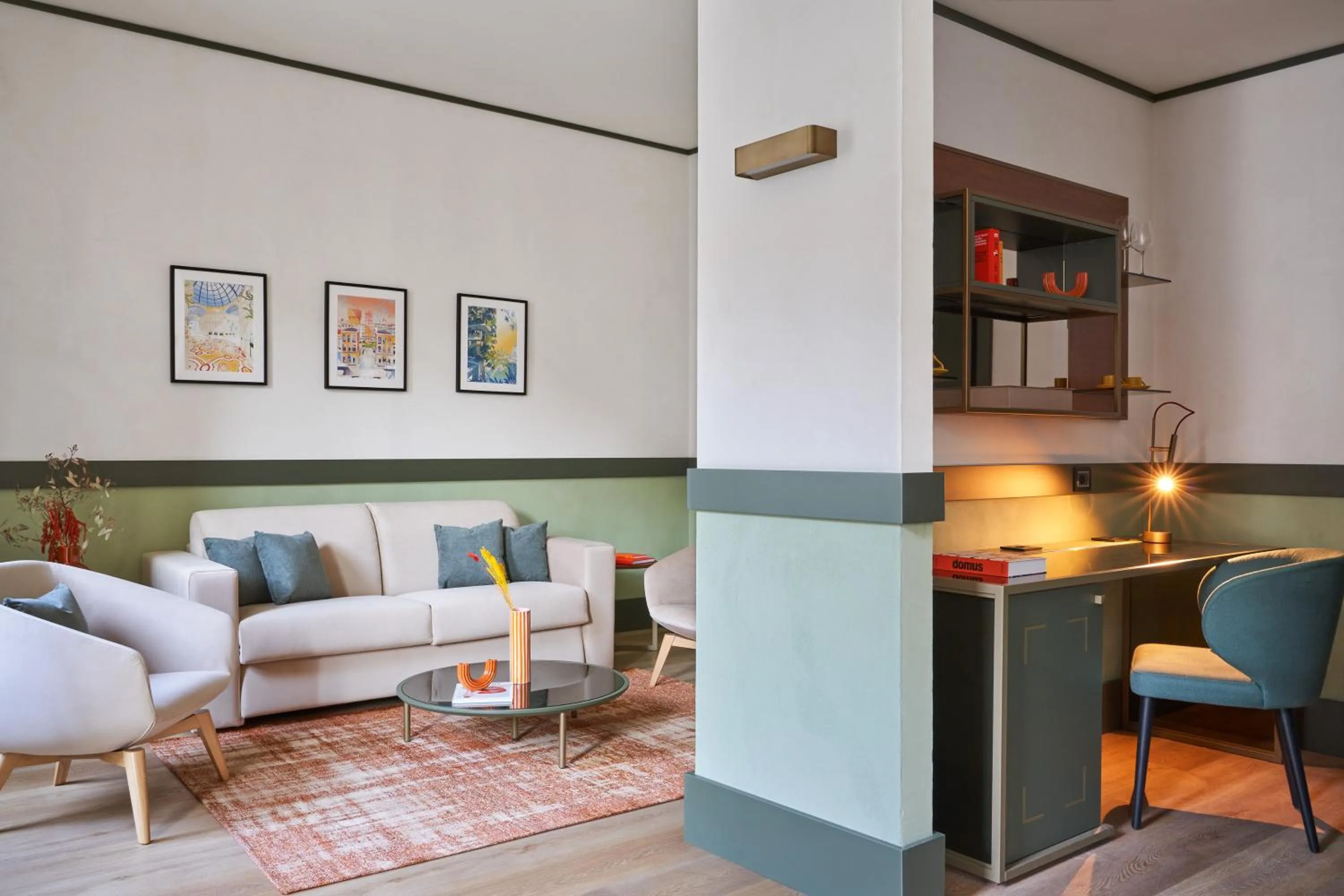 Seating area in NEMI Hotel Milano