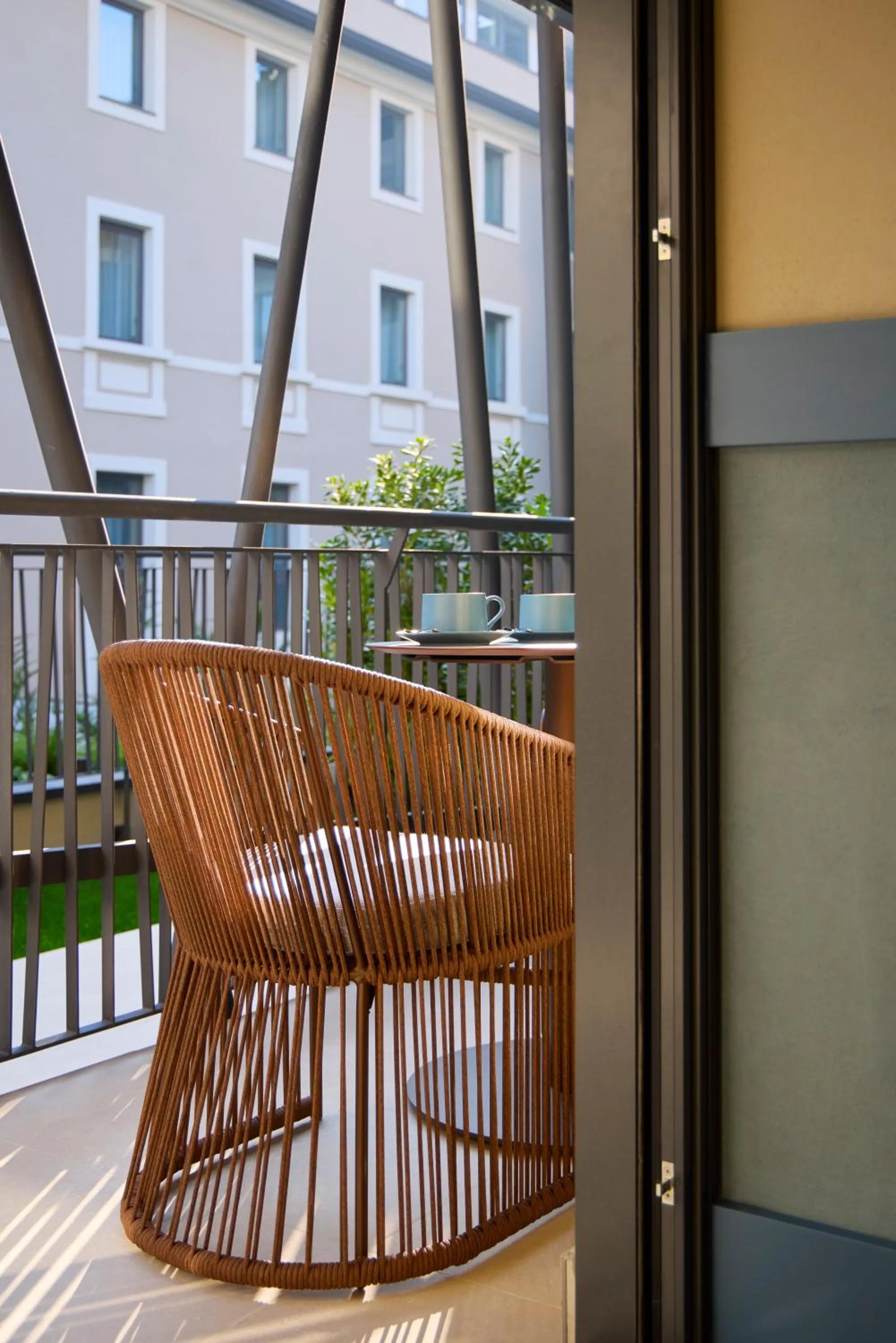 Patio in NEMI Hotel Milano