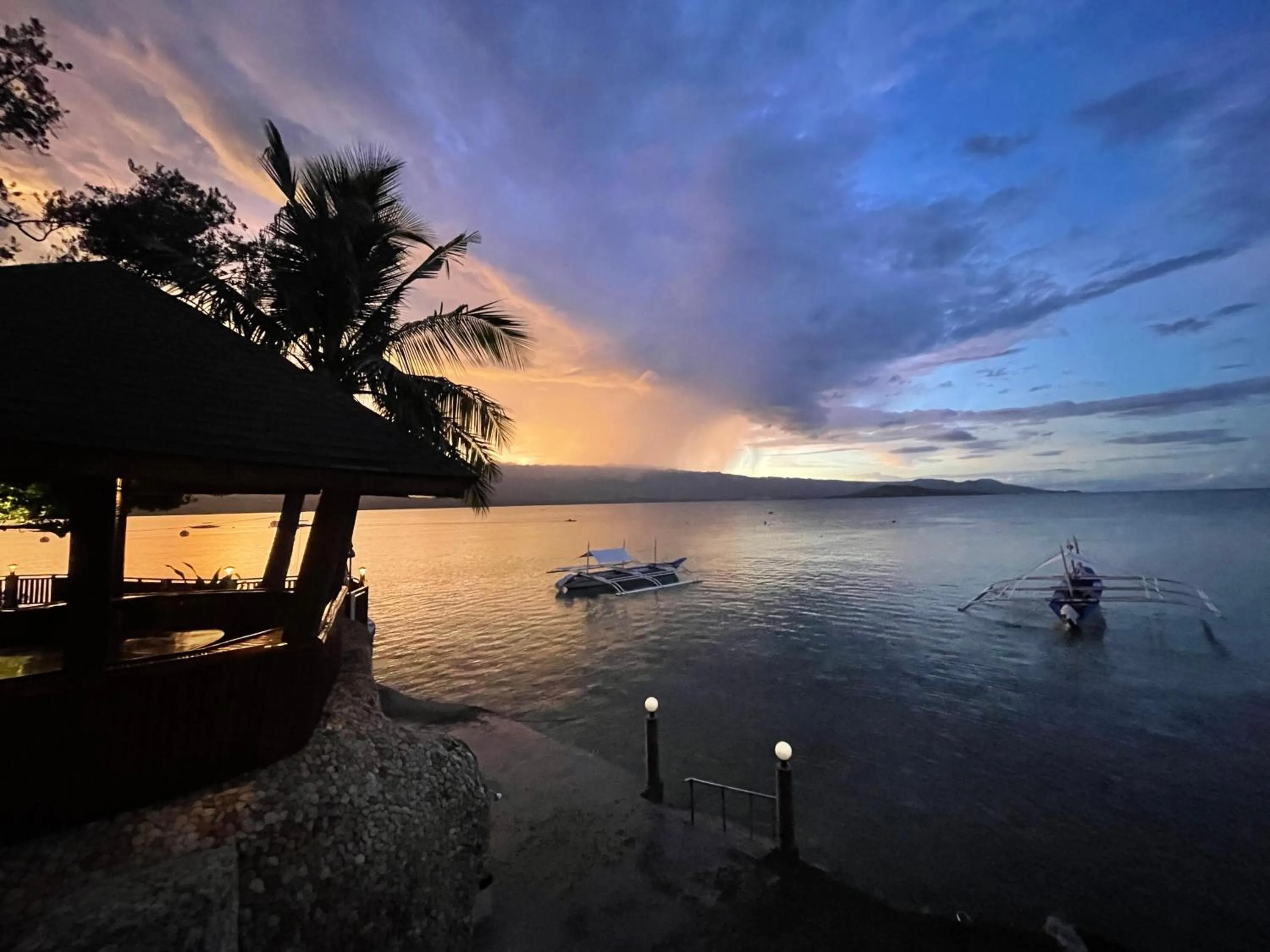 Sunset in Magic Island Dive Resort