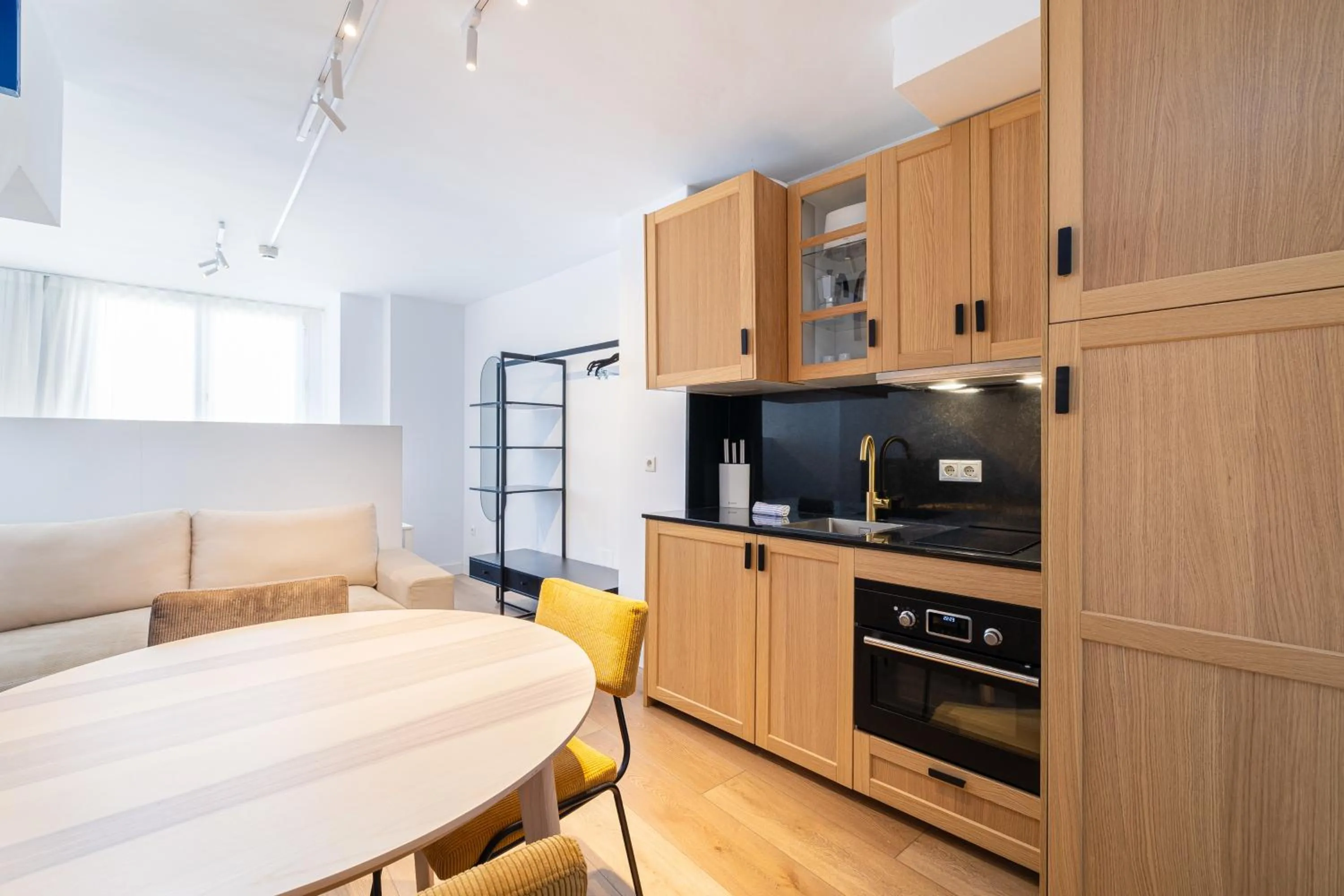 Kitchen or kitchenette in Holidays2Malaga Studios Juan de Mena