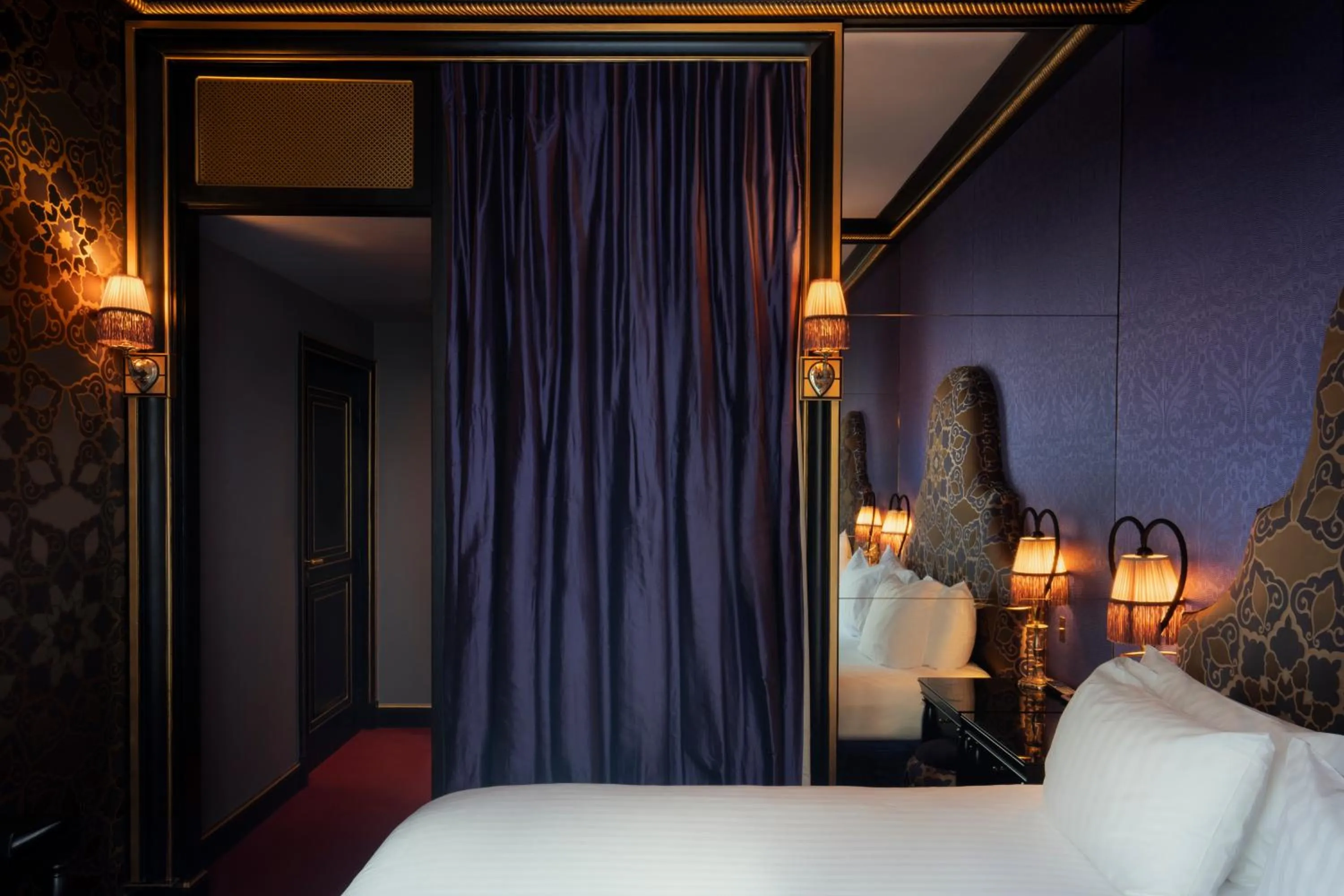 Bed in Maison Souquet, Hotel & Spa