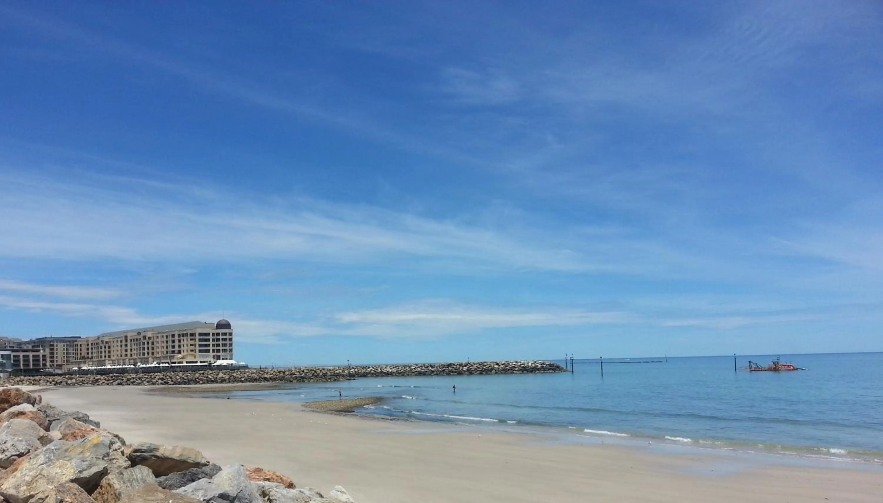 Restaurant/places to eat in Acaill Accommodation Esplanade Living Self Check-In Self Check-Out