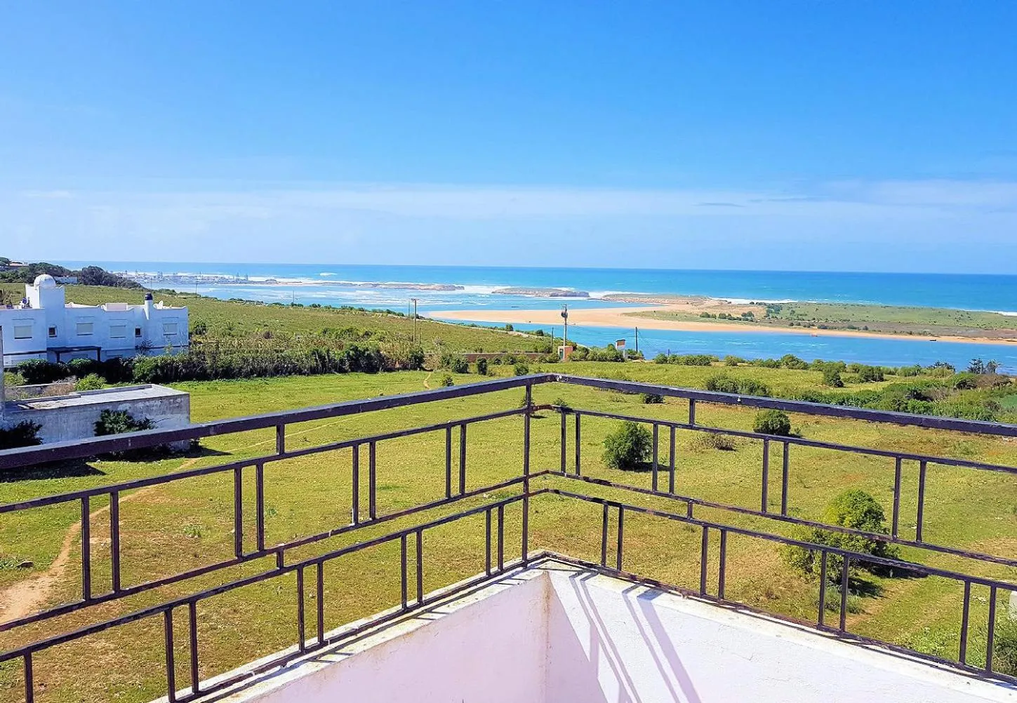 Patio in Maison de la Lagune