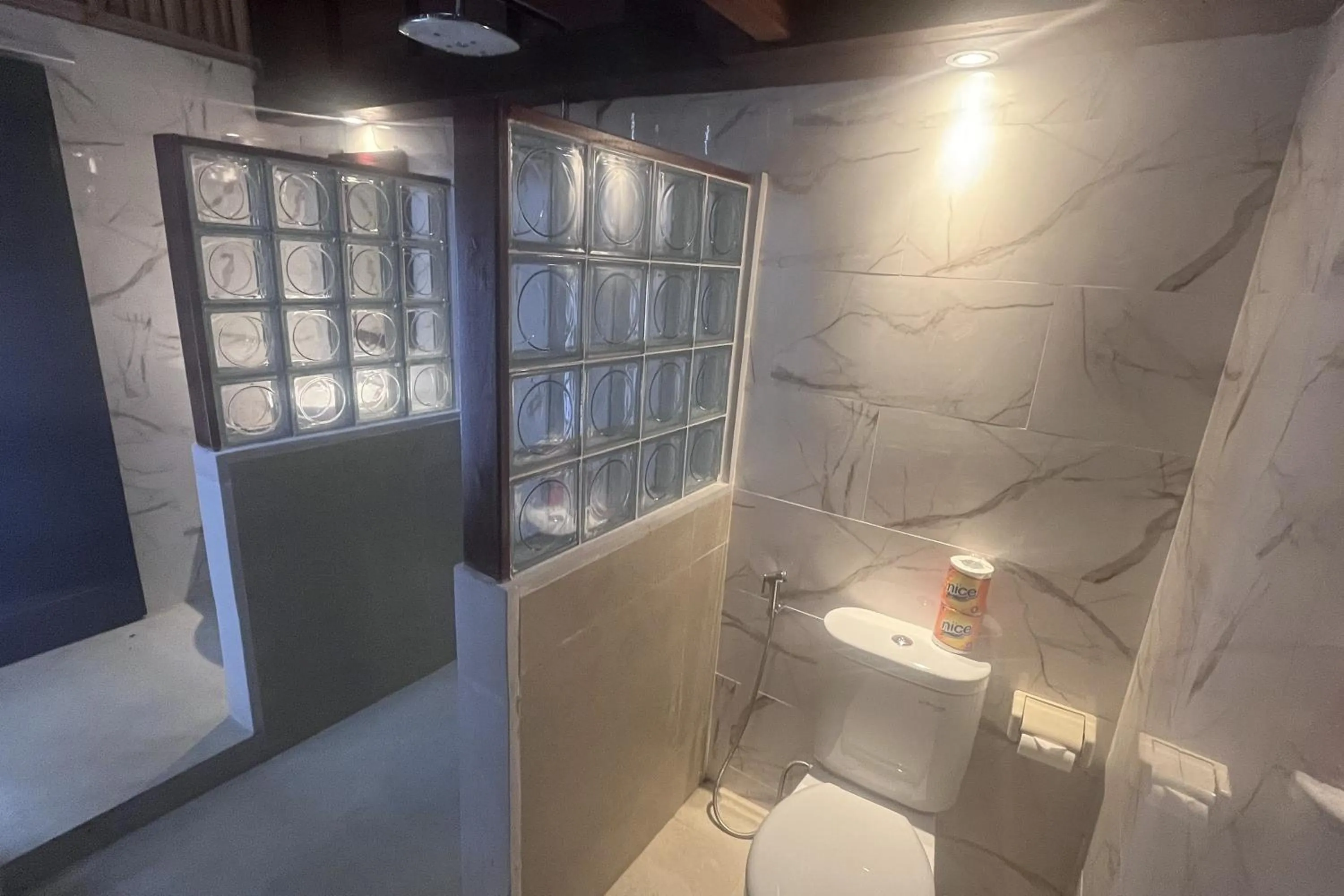 Bathroom in Rama Garden Lembongan