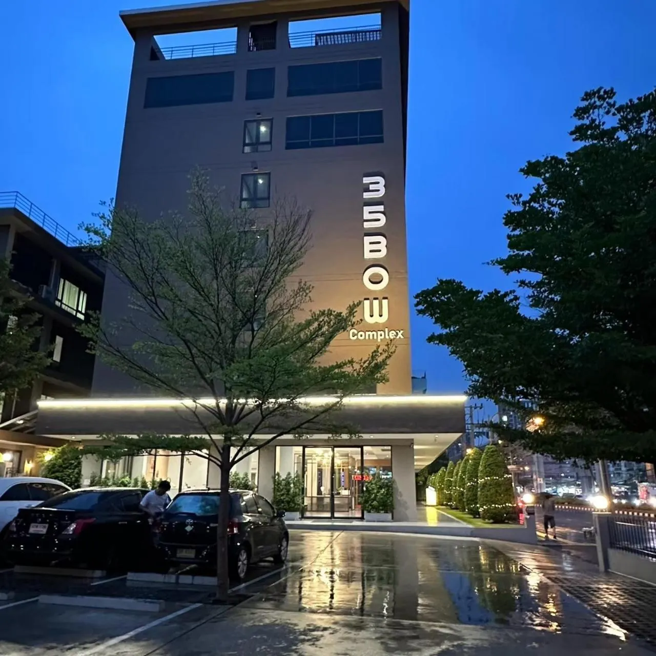 Property building in 35 Bow Hotel