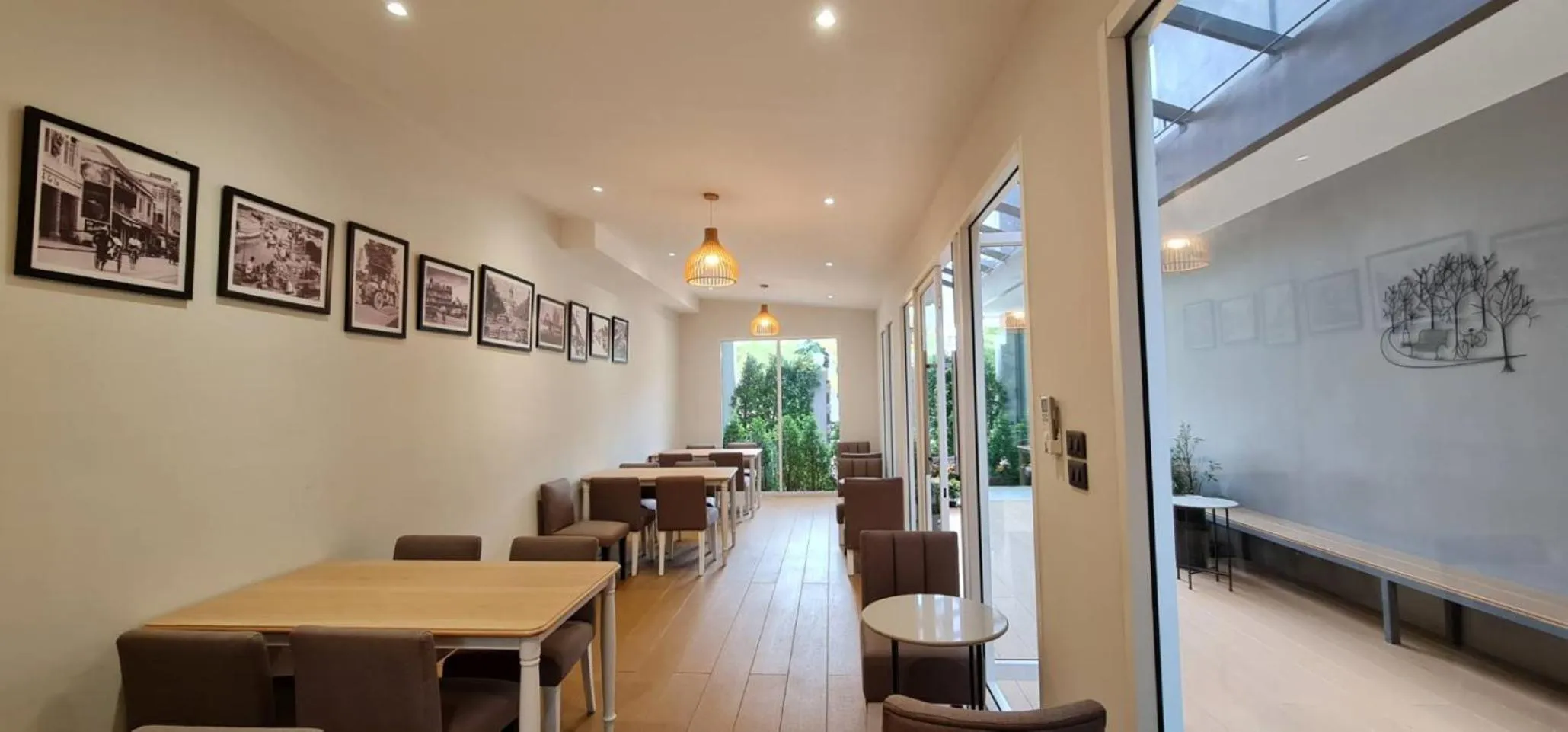 Meeting/conference room in 35 Bow Hotel