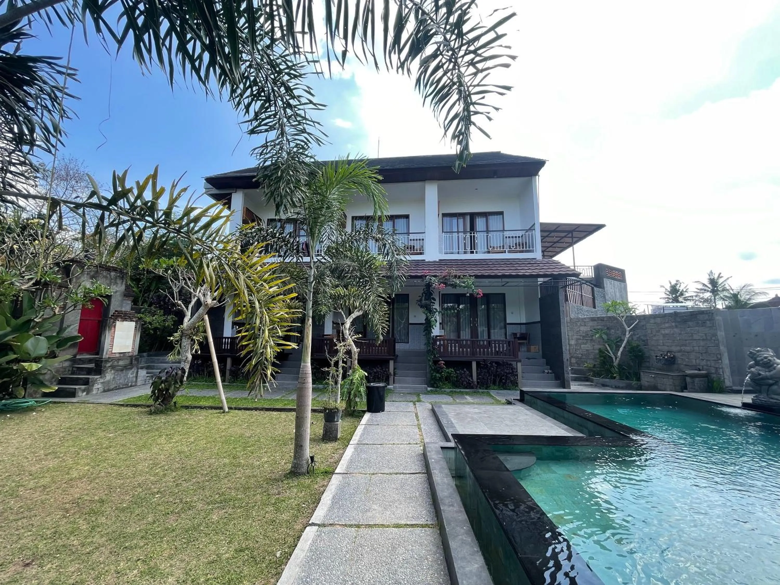 Property building in Nivaluma