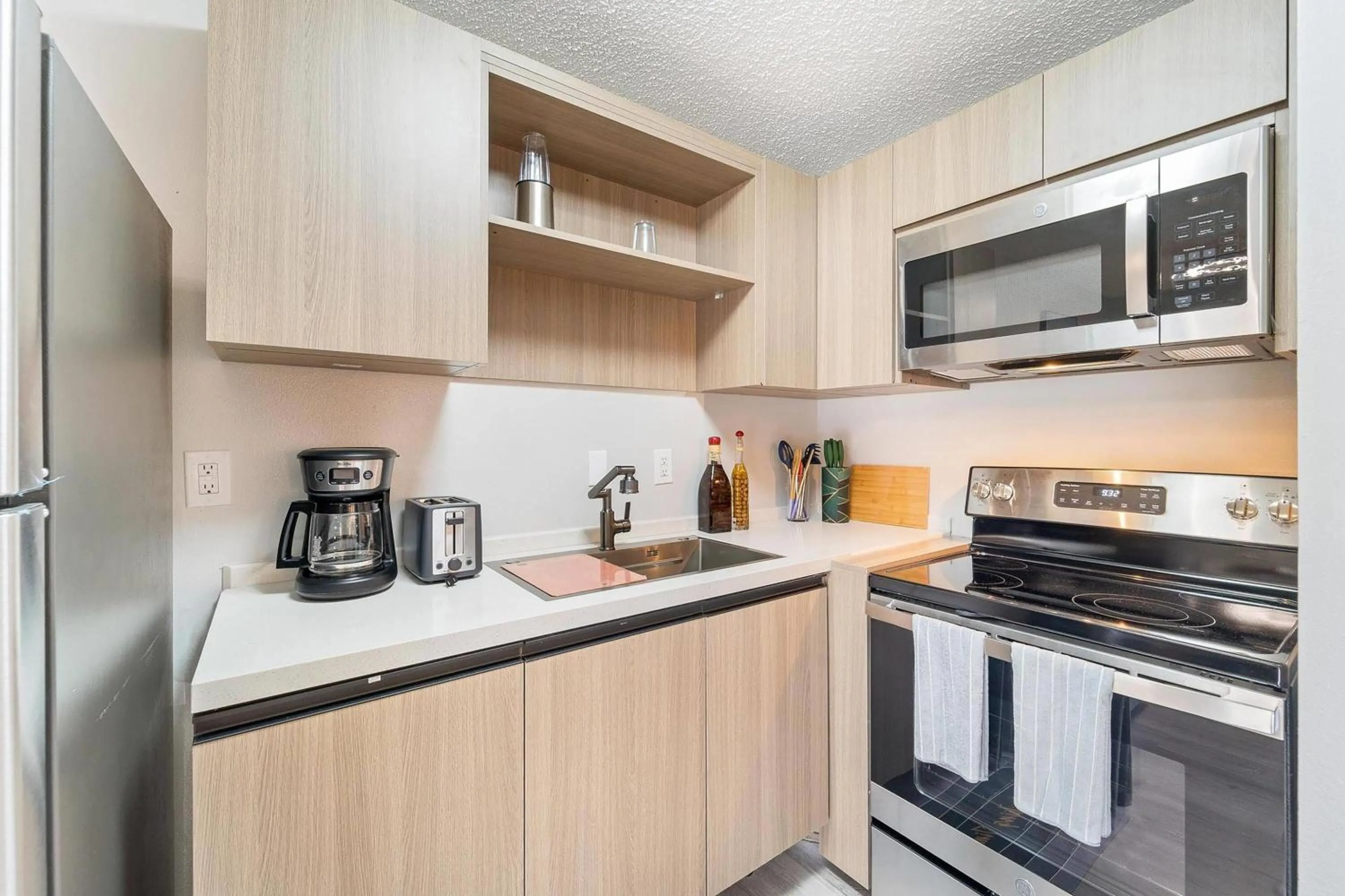 Photo of the whole room in Interurban Suites Hotel, a Dazzler Select by Wyndham