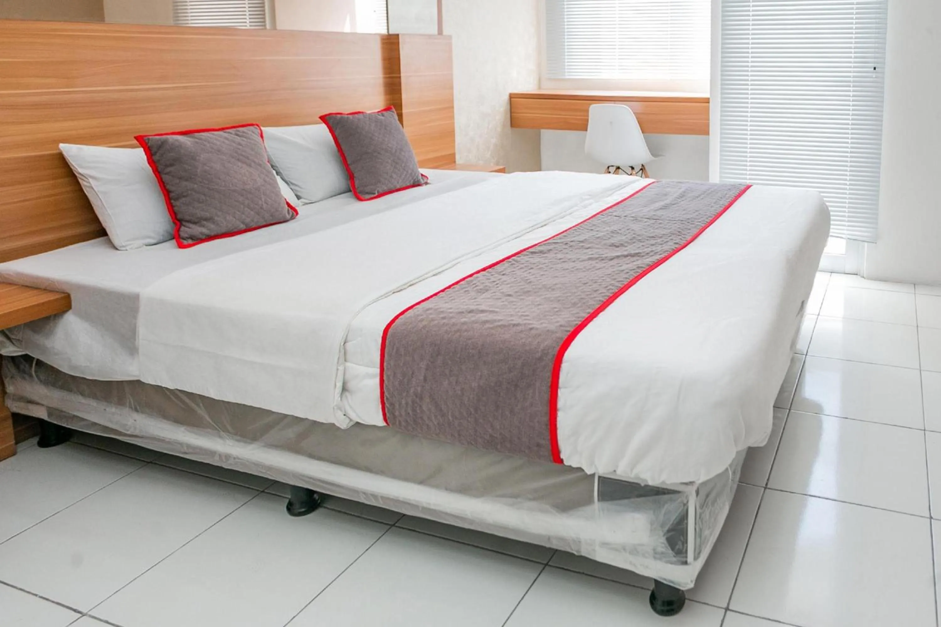 Bedroom, Bed in Hotel O Tower Mahakam serviced apartment Riverview Jababeka