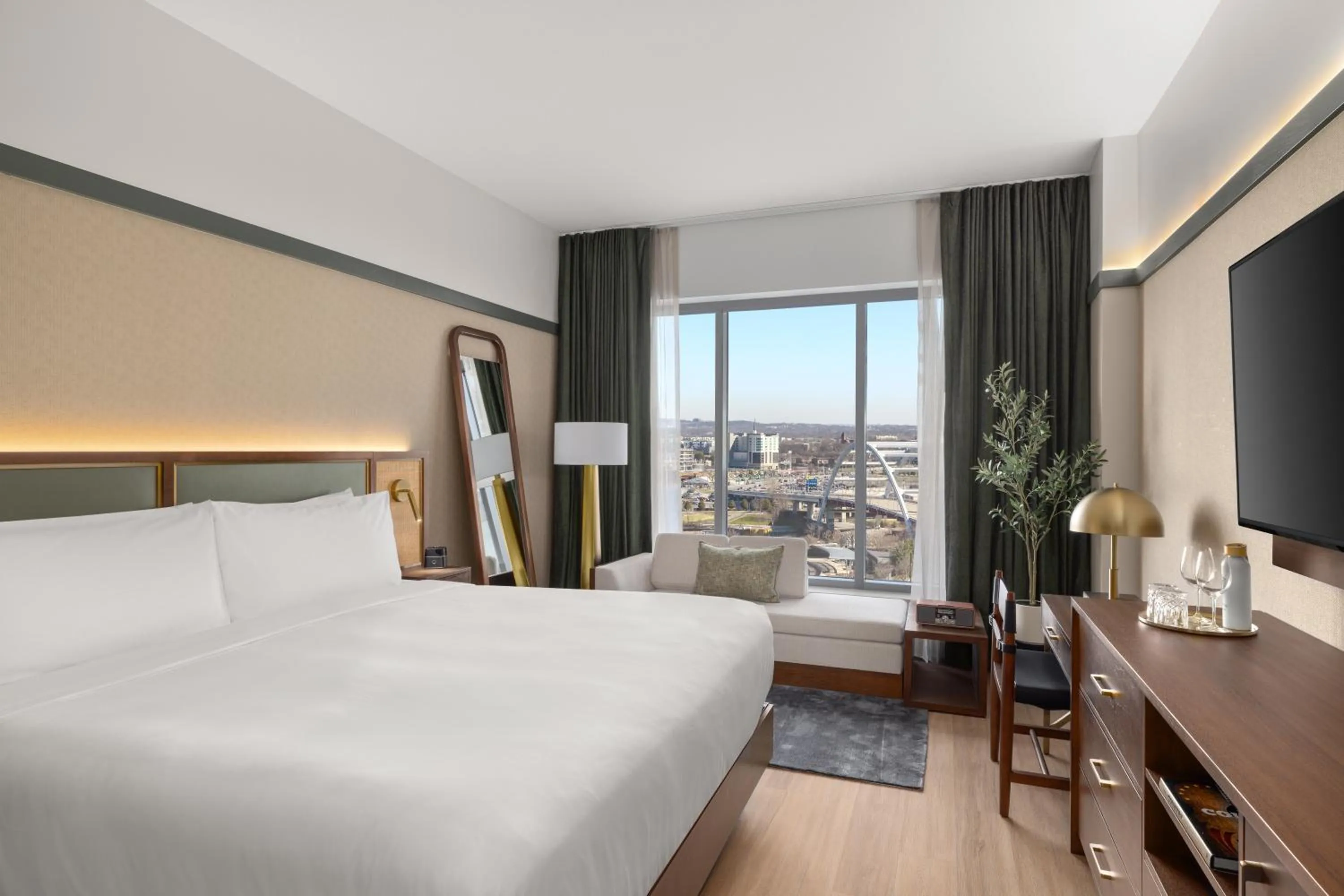 City view, Bed in The Printing House Hotel, Tapestry Collection By Hilton