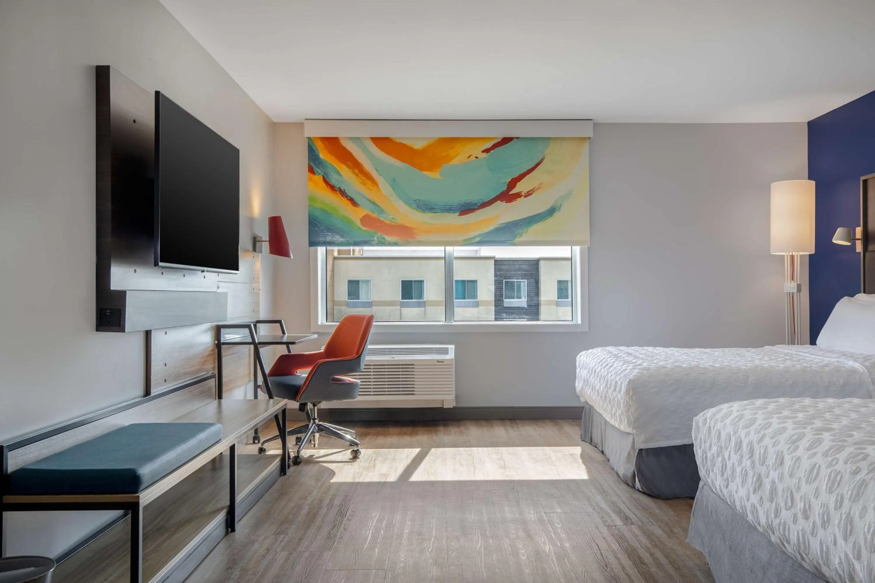 Bedroom, Bed in Tru By Hilton Anderson