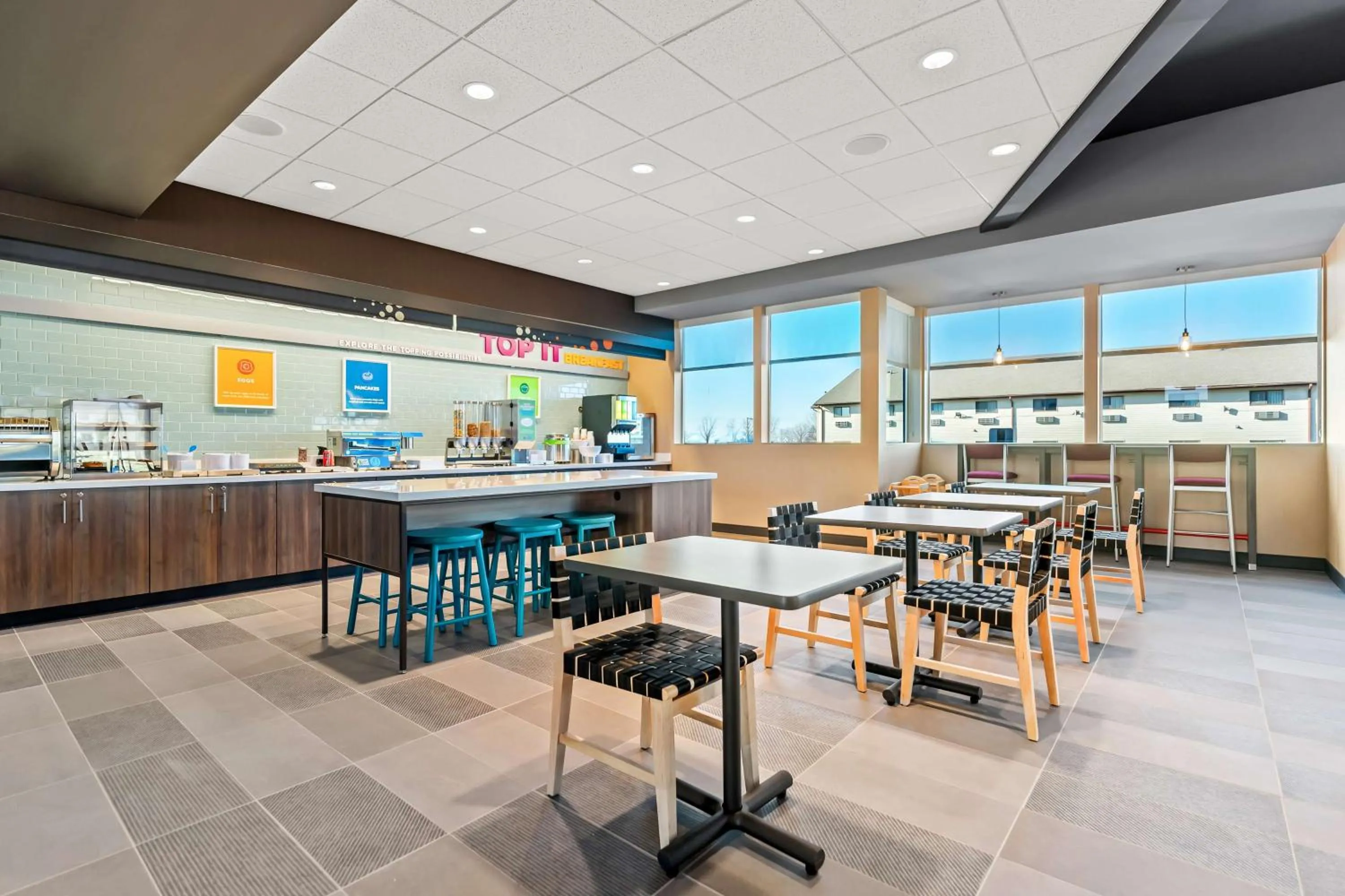 Breakfast in Tru By Hilton Dixon