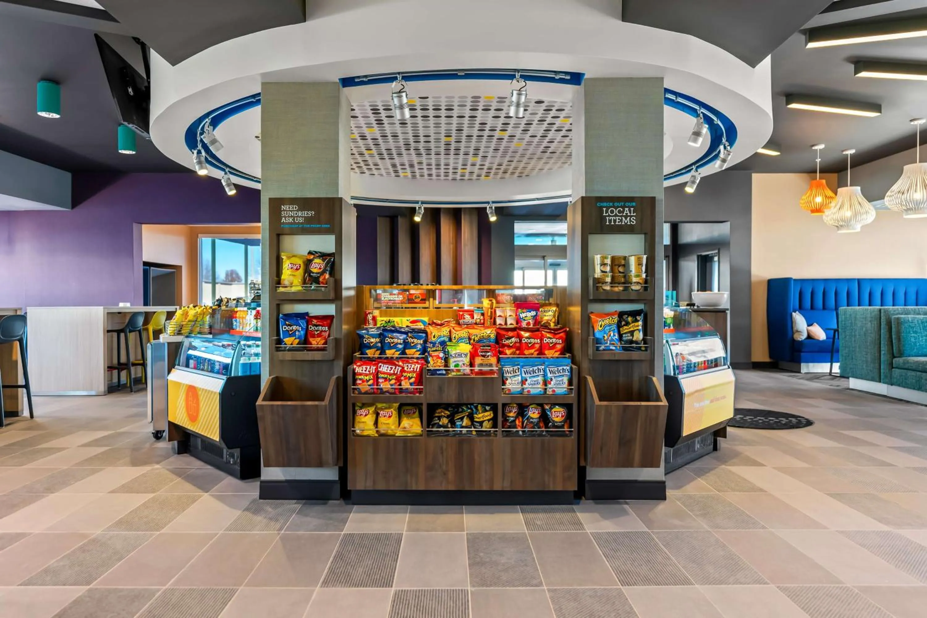 Dining area in Tru By Hilton Dixon