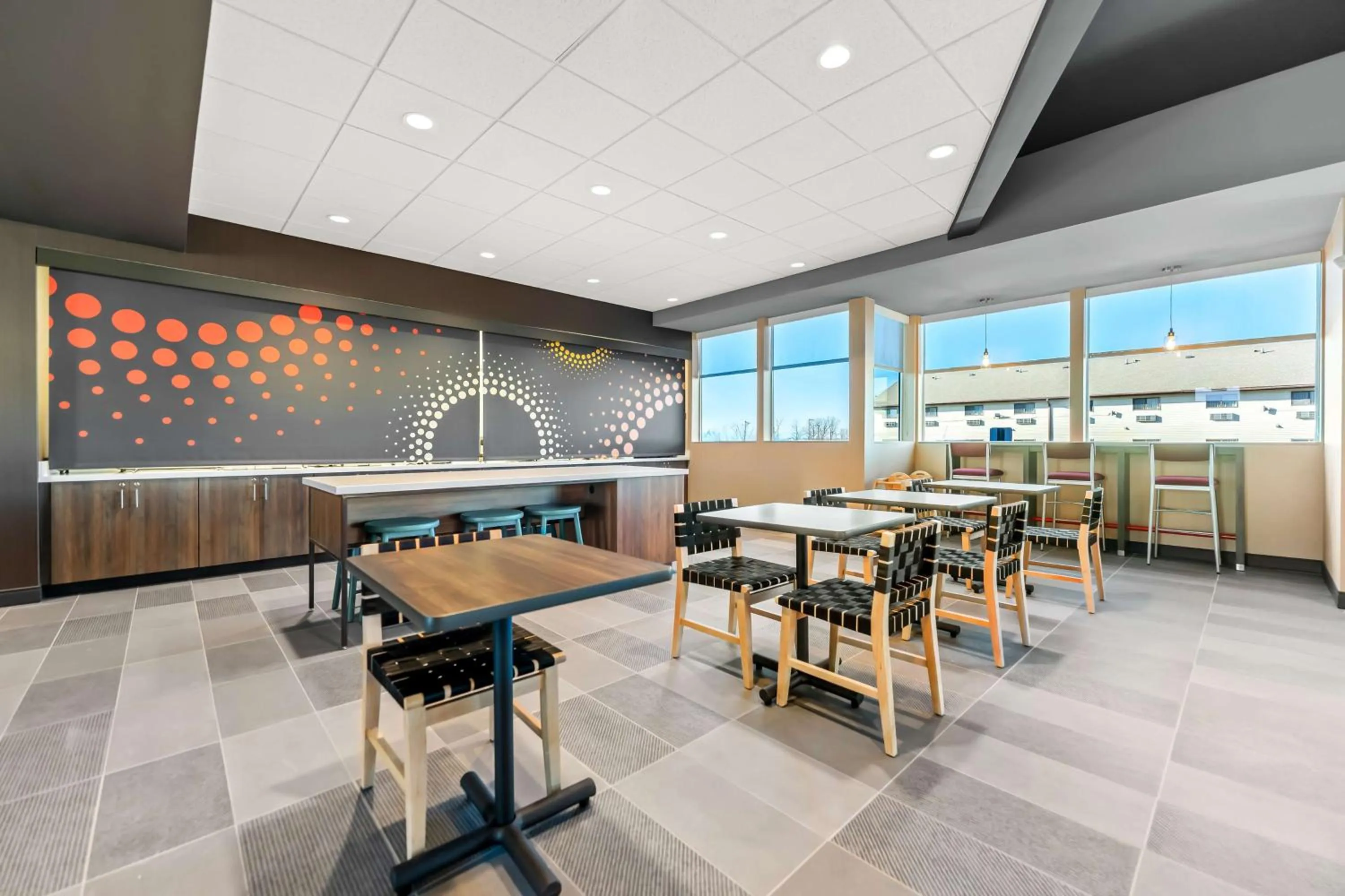 Breakfast in Tru By Hilton Dixon