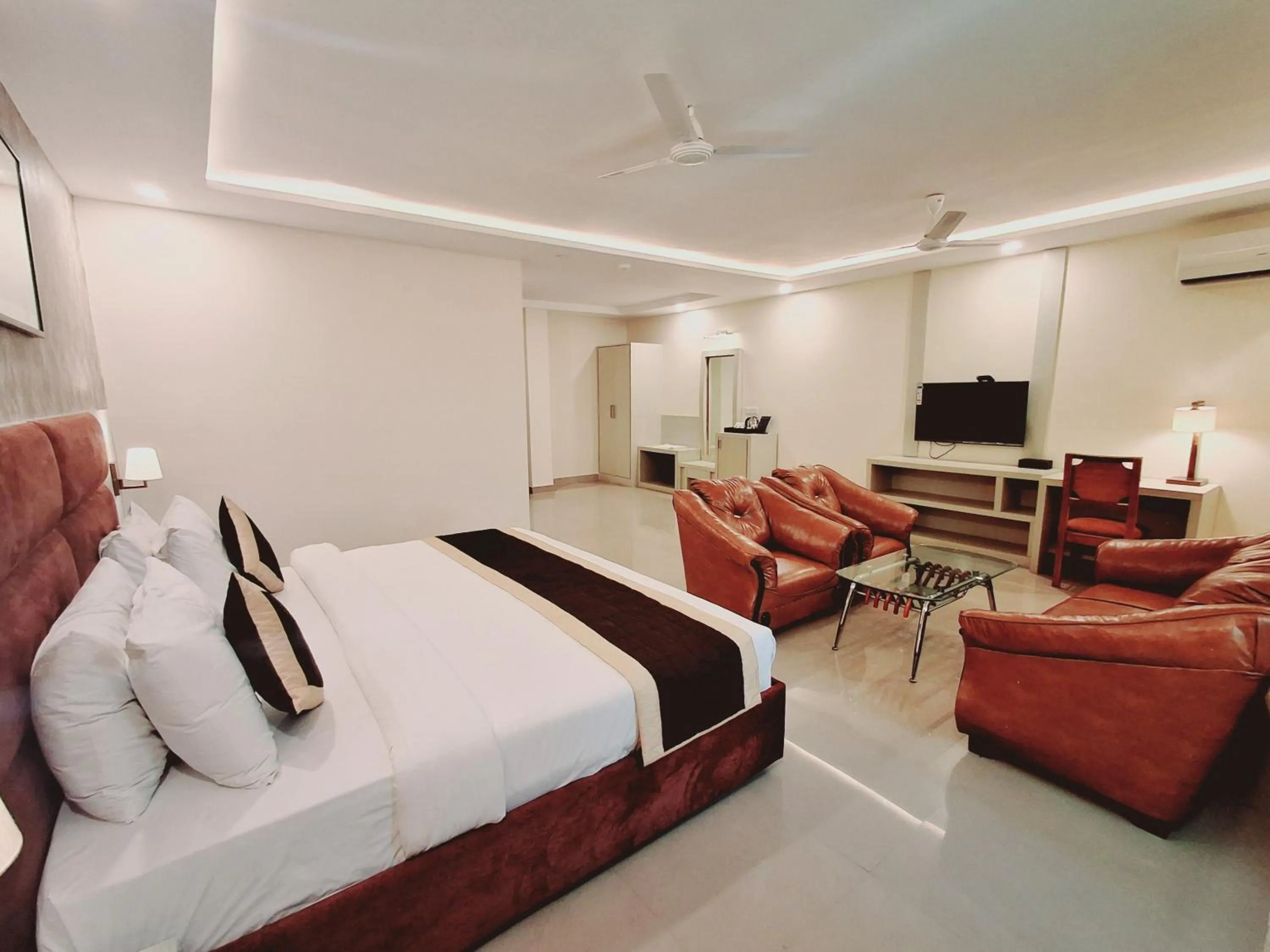 Bed in The Fern Residency, Bodhgaya, Series by Marriott