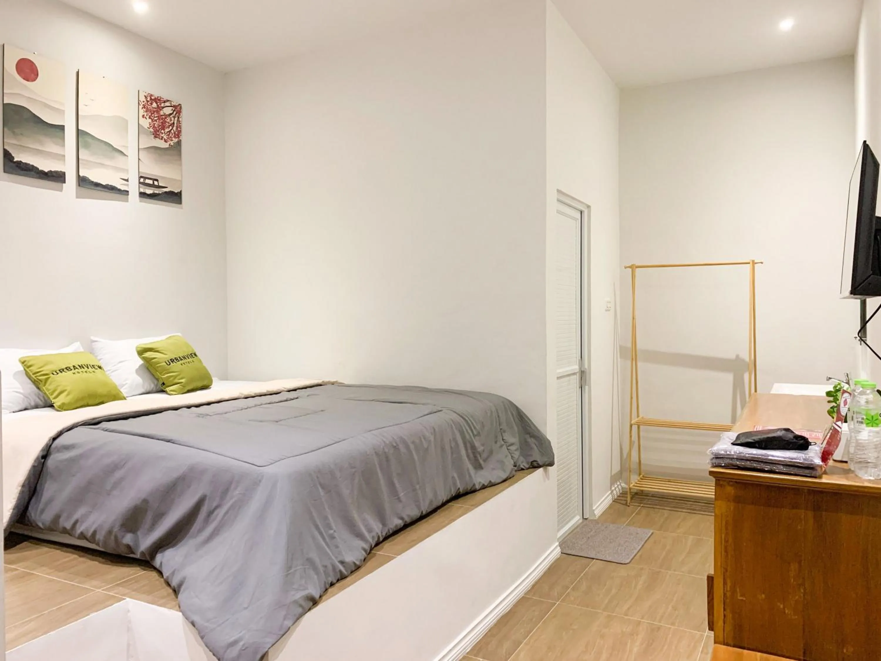 Bed in Urbanview House of IKIGAI