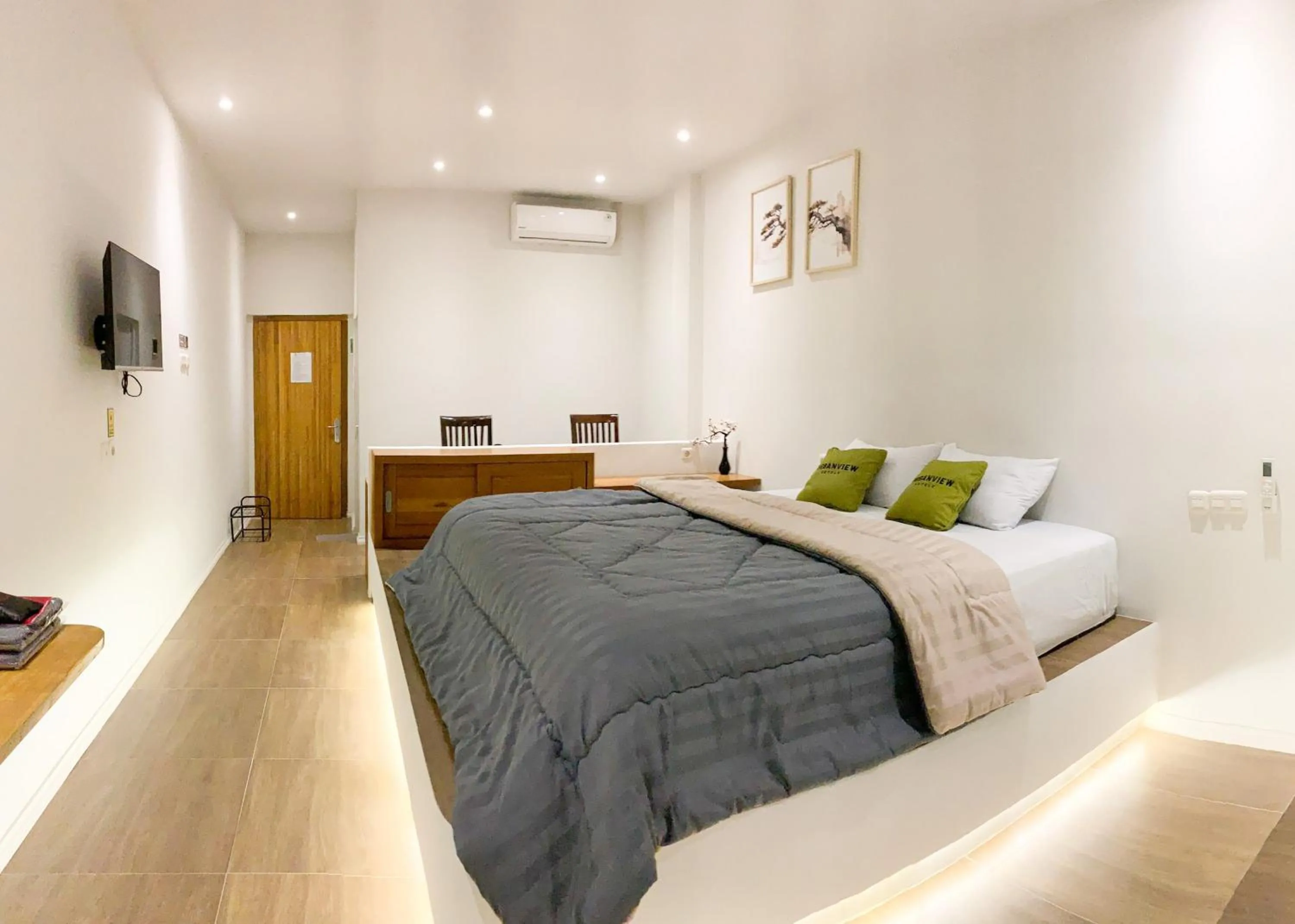 Bed in Urbanview House of IKIGAI