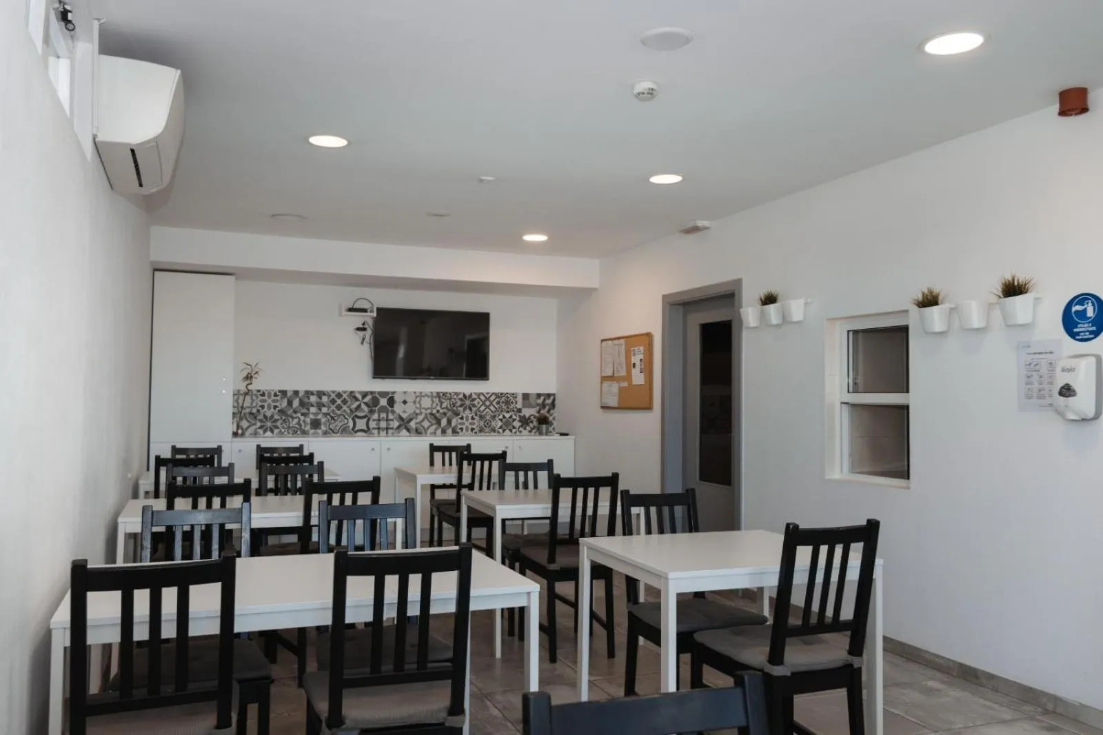 Dining area in HI Viseu - Pousada de Juventude