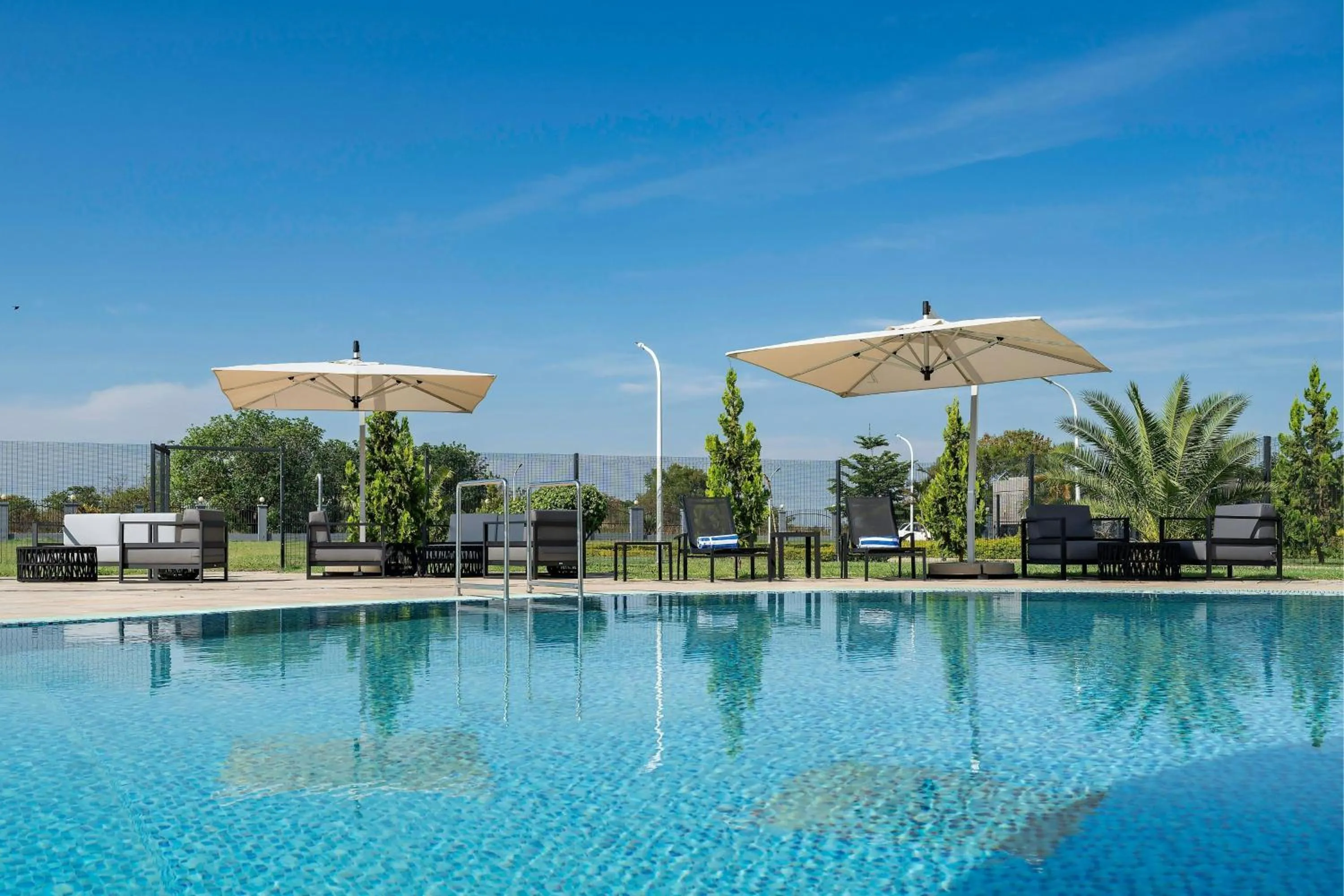 Swimming pool in Protea Hotel by Marriott Lusaka International Airport