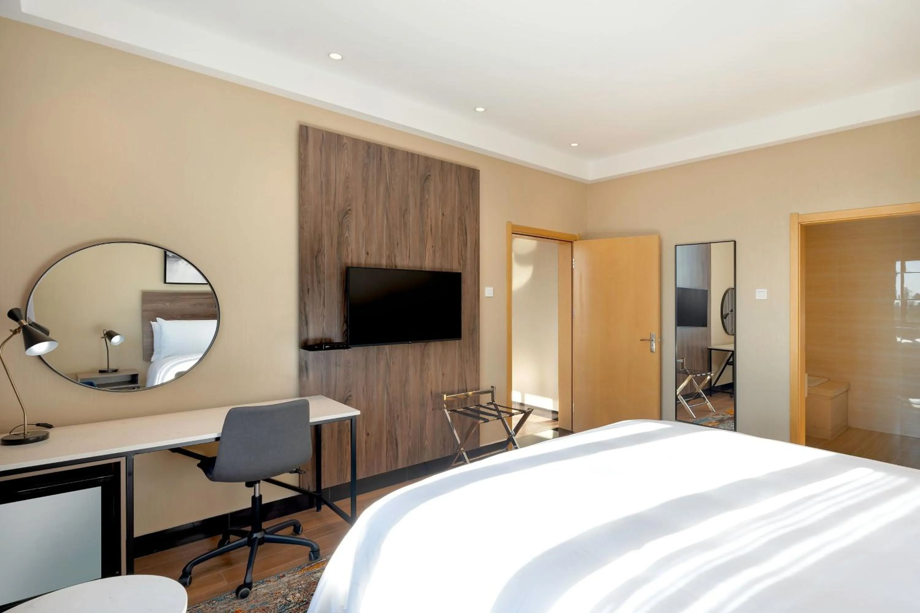 Bedroom, Bed in Protea Hotel by Marriott Lusaka International Airport