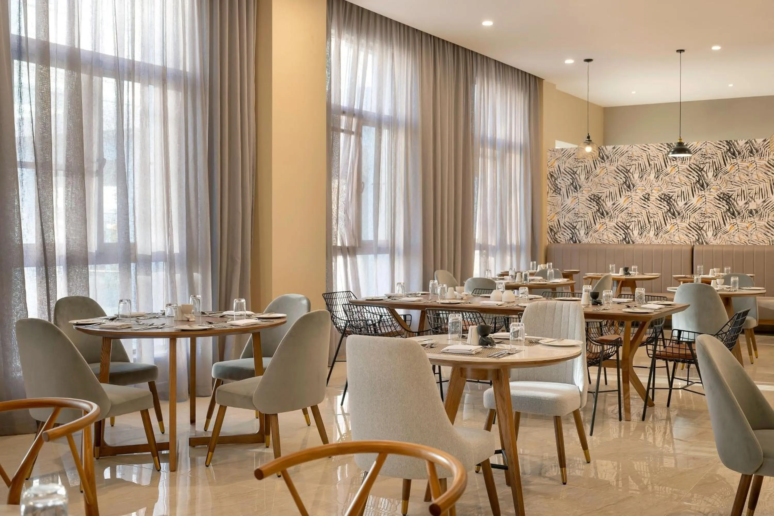 Restaurant/places to eat in Protea Hotel by Marriott Lusaka International Airport