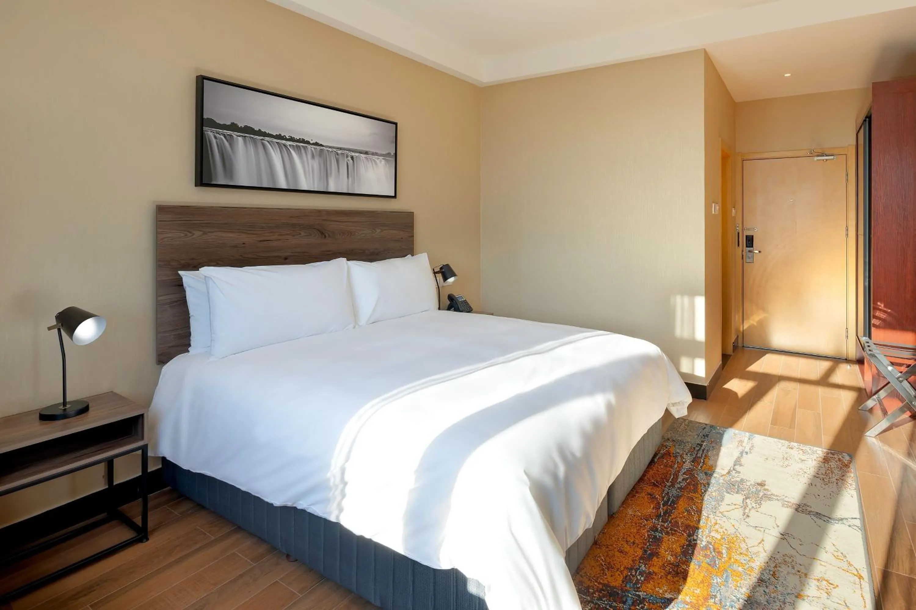 Photo of the whole room, Bed in Protea Hotel by Marriott Lusaka International Airport