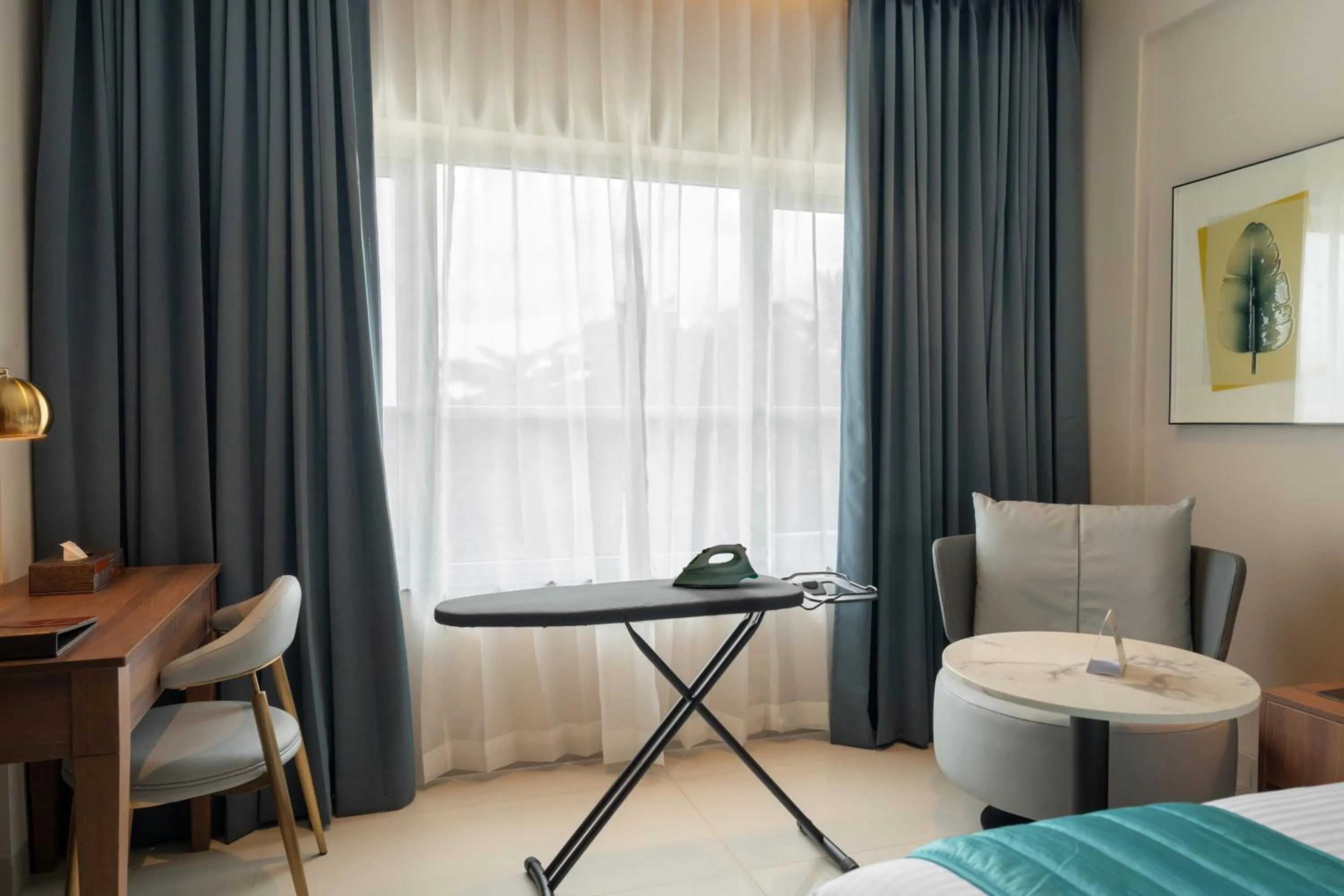 flat iron in VSC Porto Marina