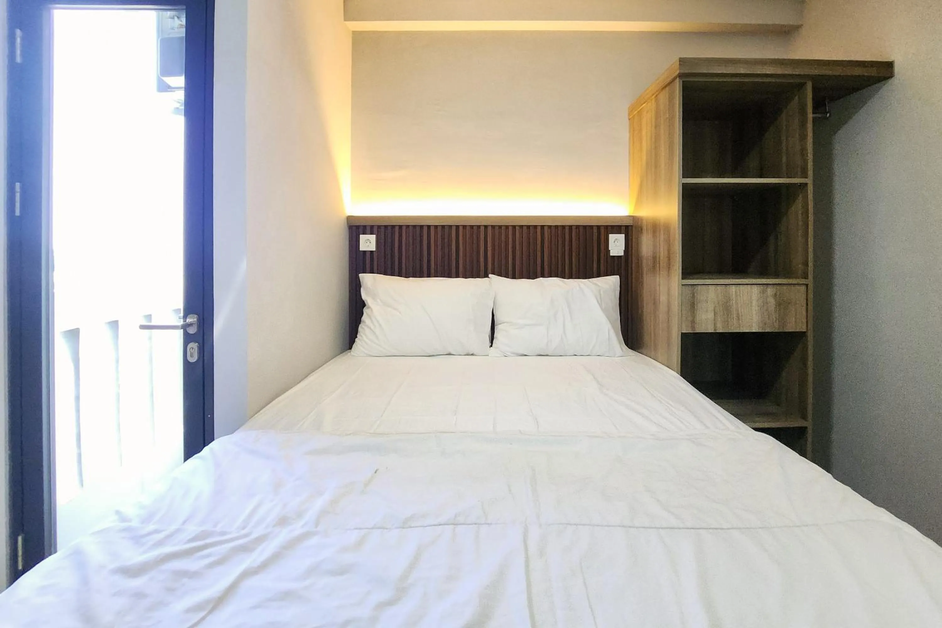RedLiving Apartemen Riverdale Cikarang - Star Rooms