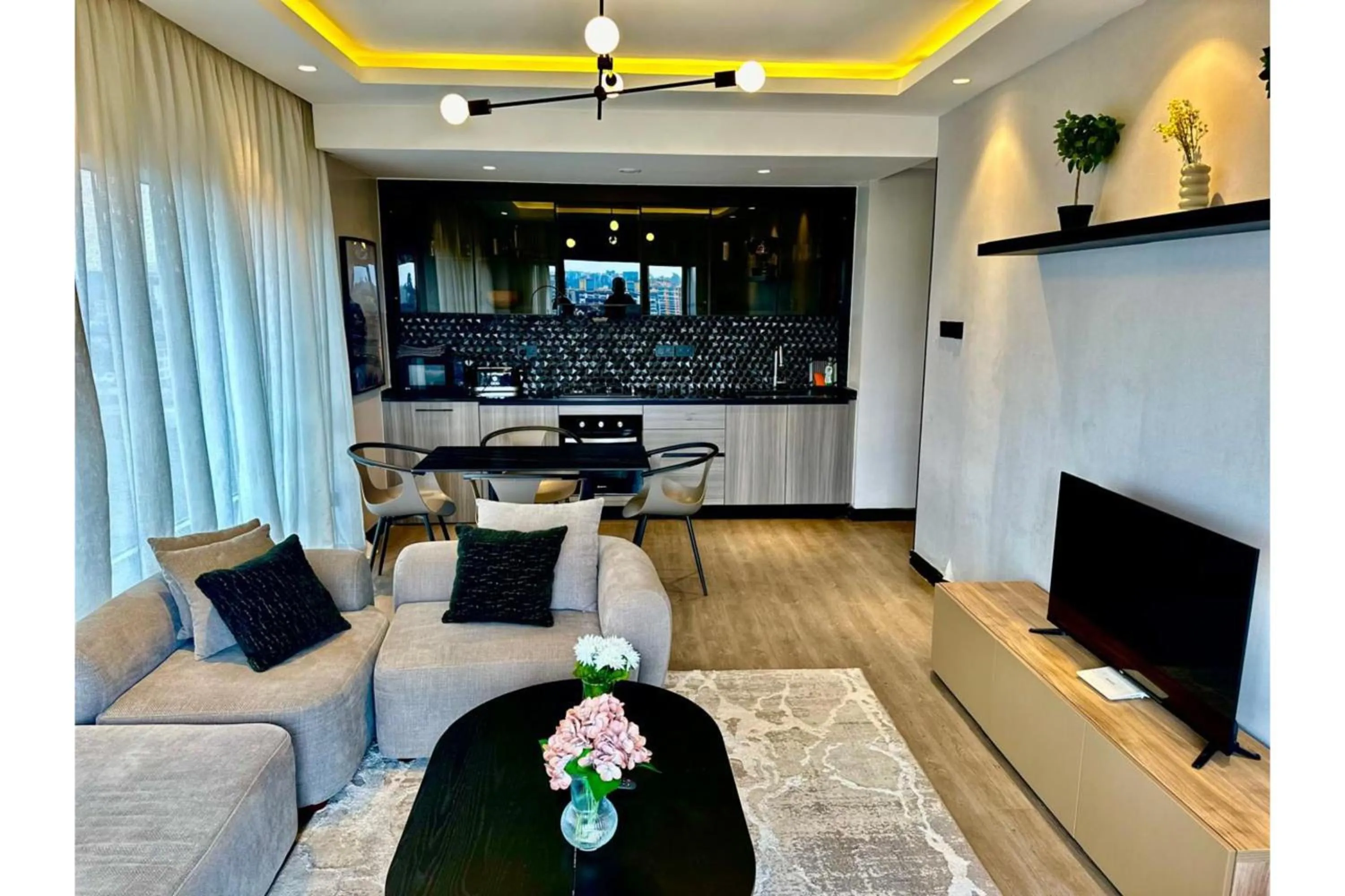 TV and multimedia in Escada Serviced Apartments