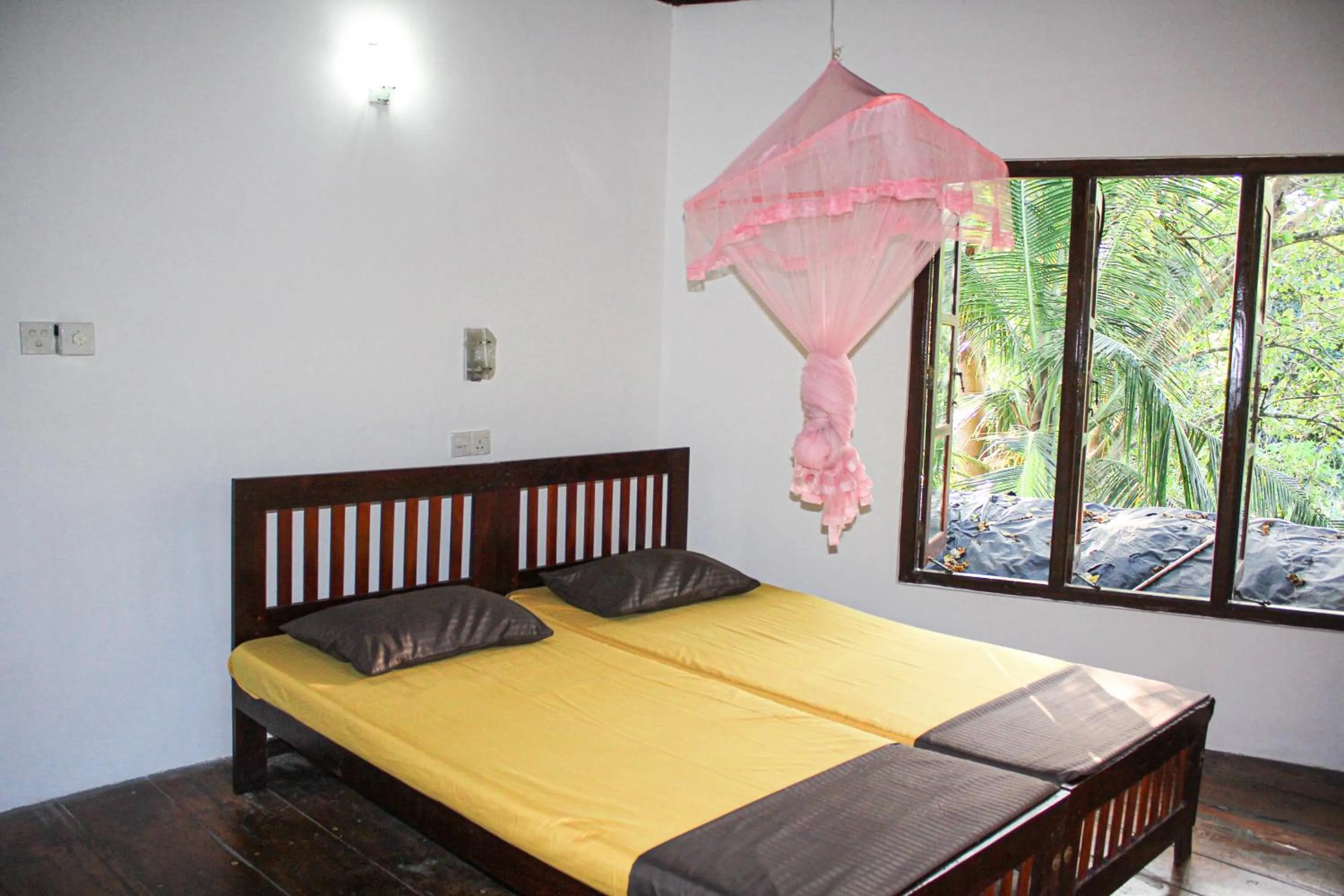 Bedroom, Bed in Seasons Four Mini Jungle Cabana