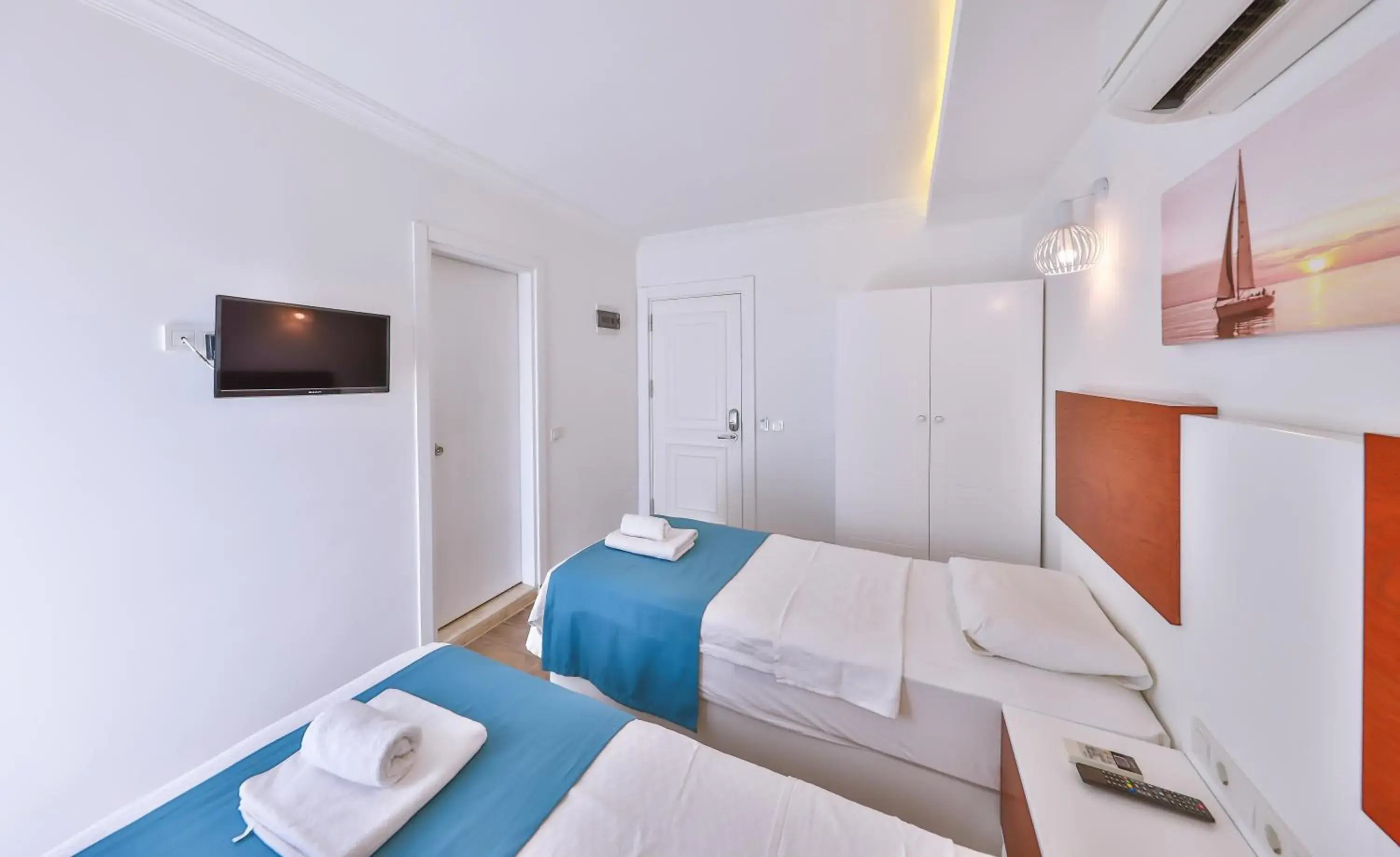 Standard Twin Room in Mina Apart Hotel Standard Twin Room in Mina Apart Hotel