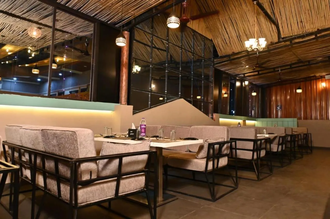 The Apple Tree Hotel