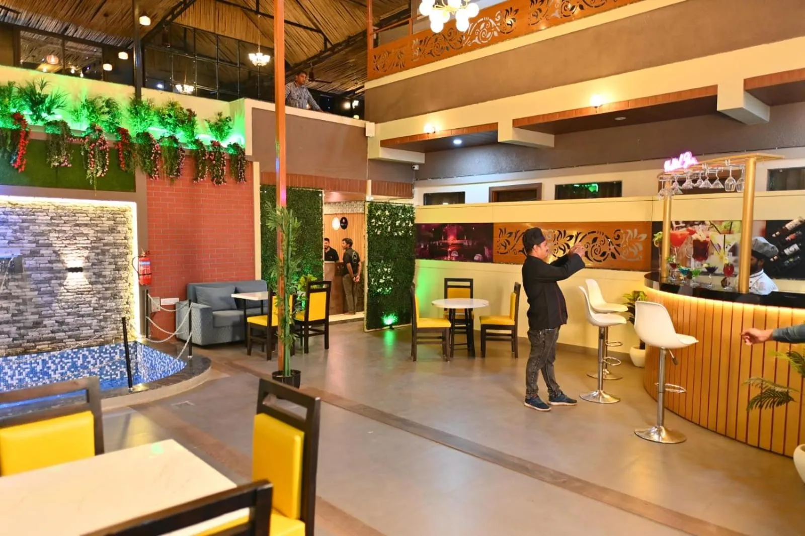 The Apple Tree Hotel