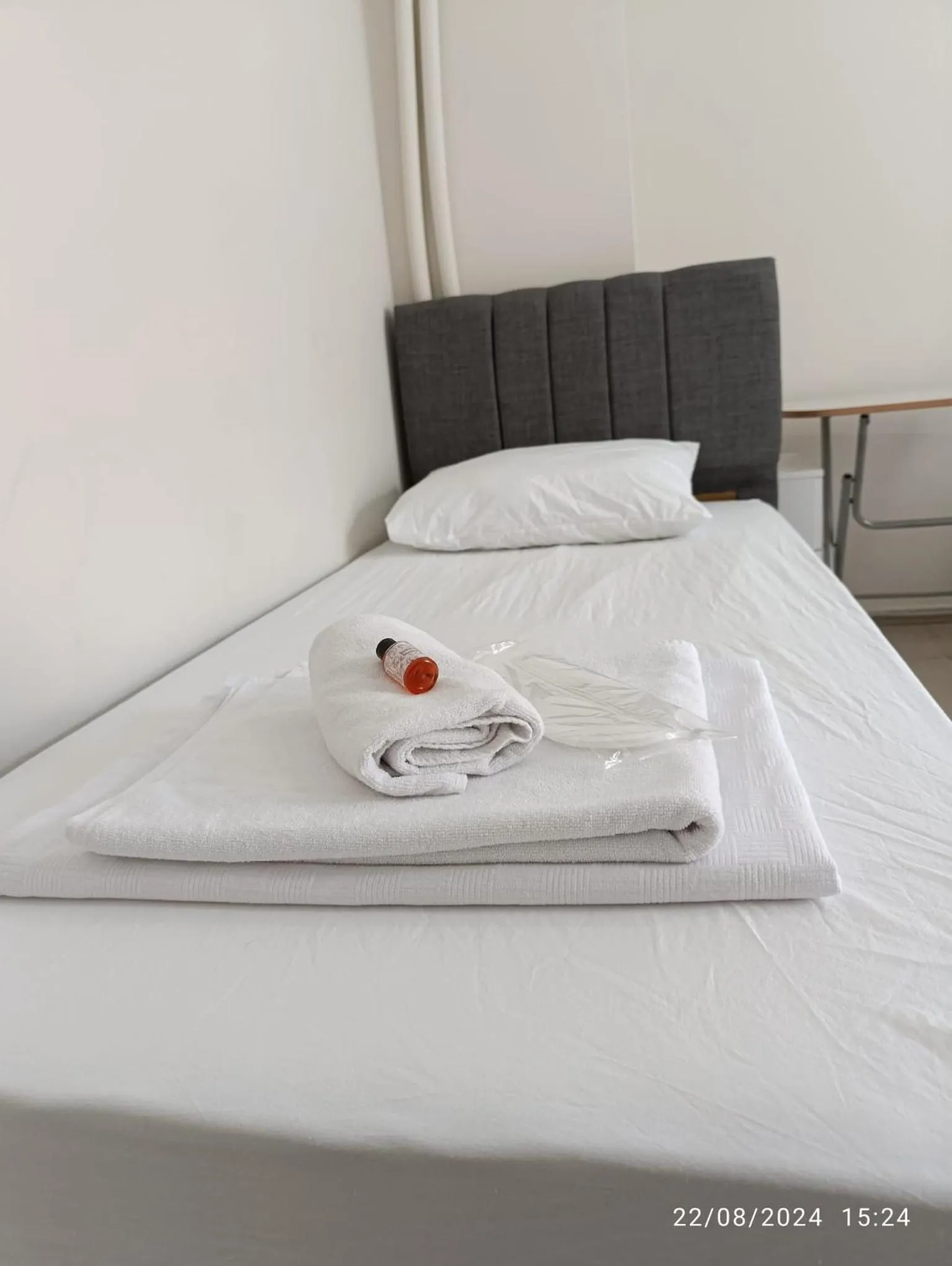 Bed in Odak Pansiyon