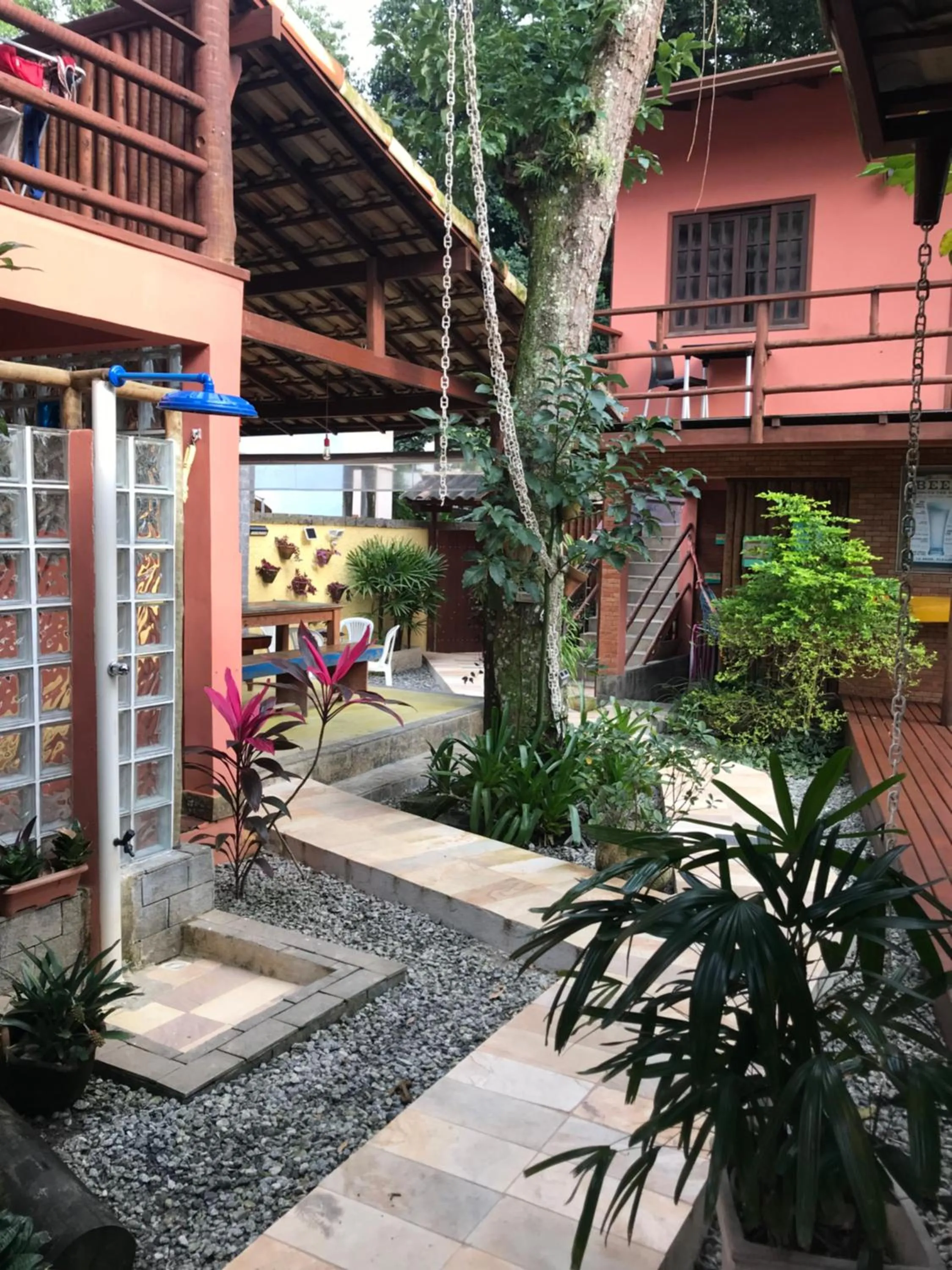 Biergarten Suites