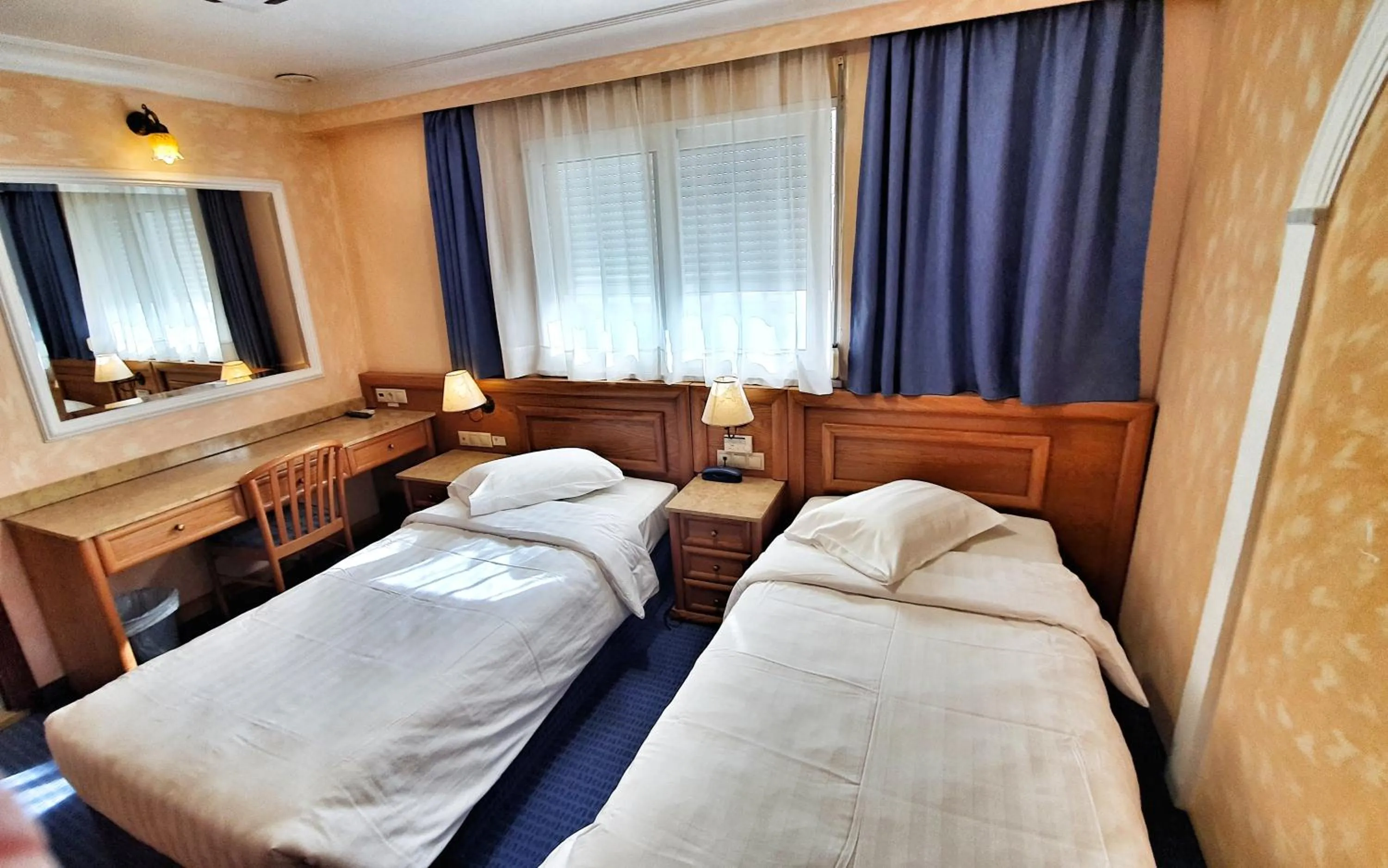 Photo of the whole room, Bed in Noufara