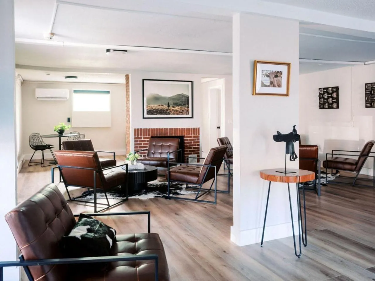 Lobby or reception in Western Lodge