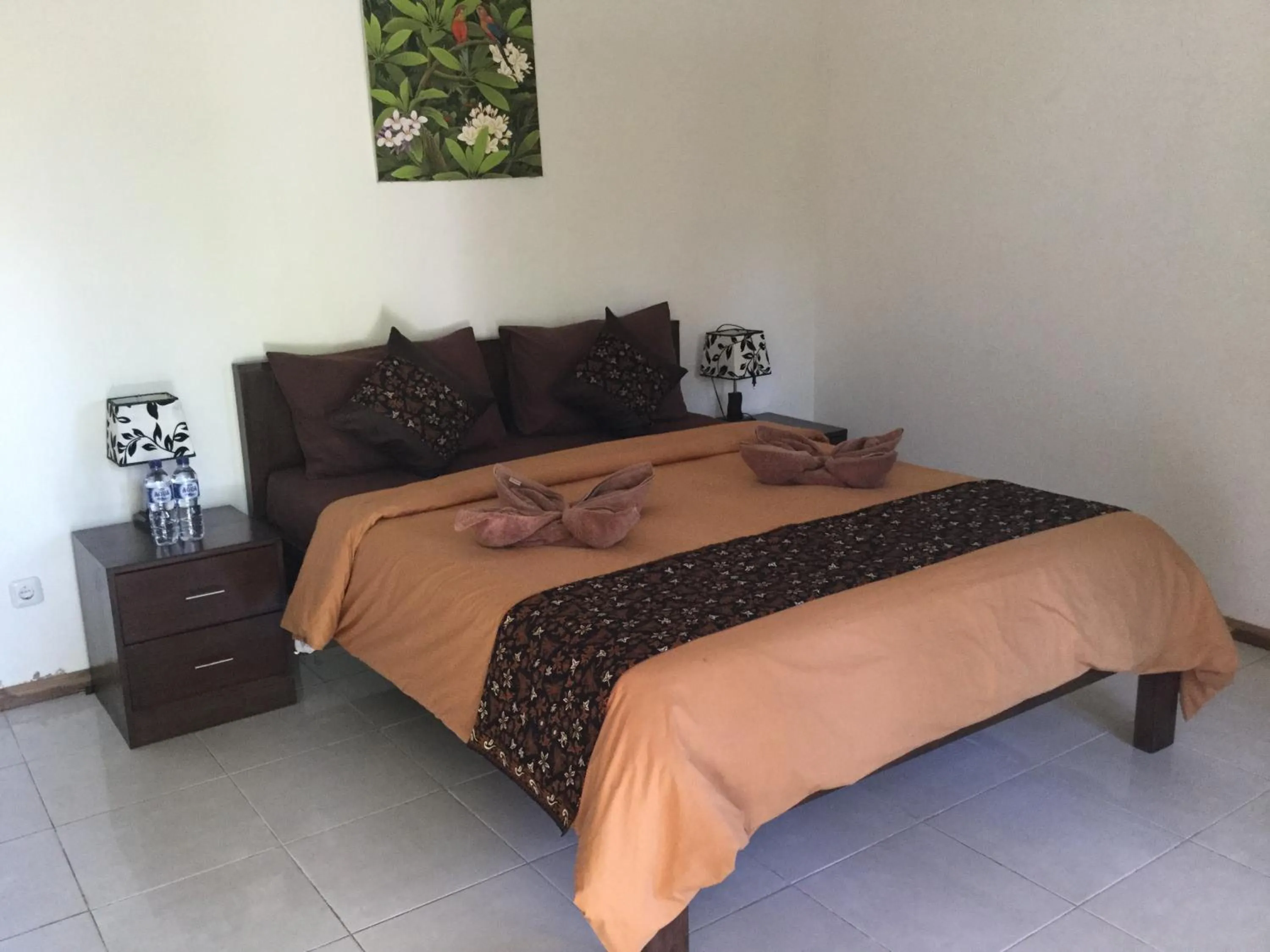 Bedroom, Bed in Kartika Villas