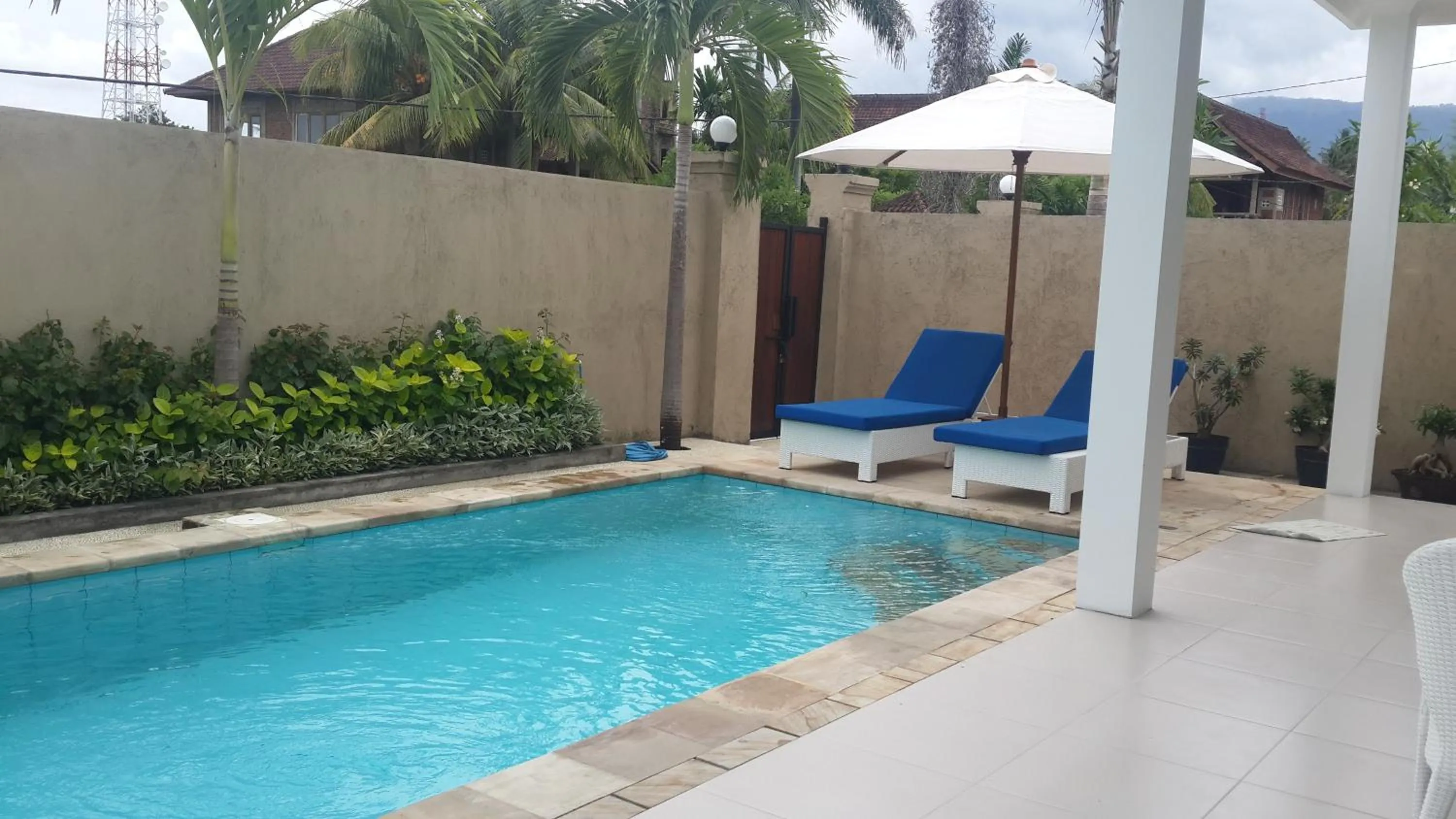 Swimming pool in Kartika Villas