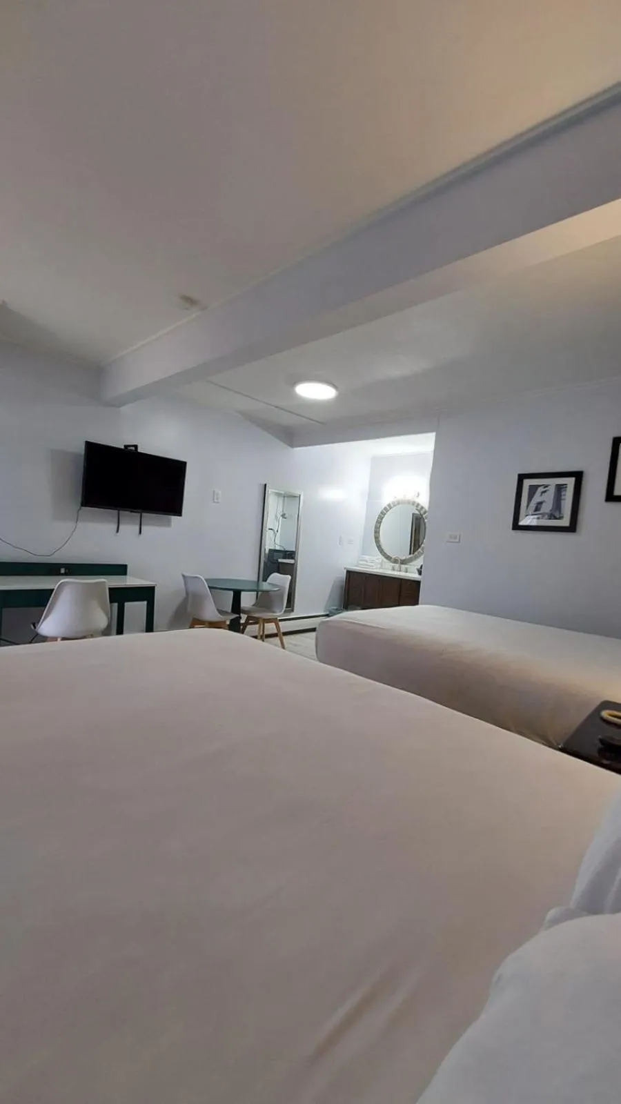 Bed in Village Motel