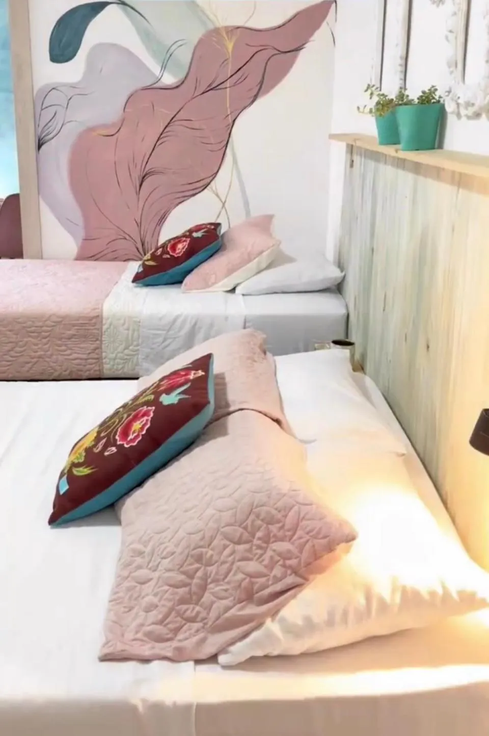 Bedroom in Platinum Hotel