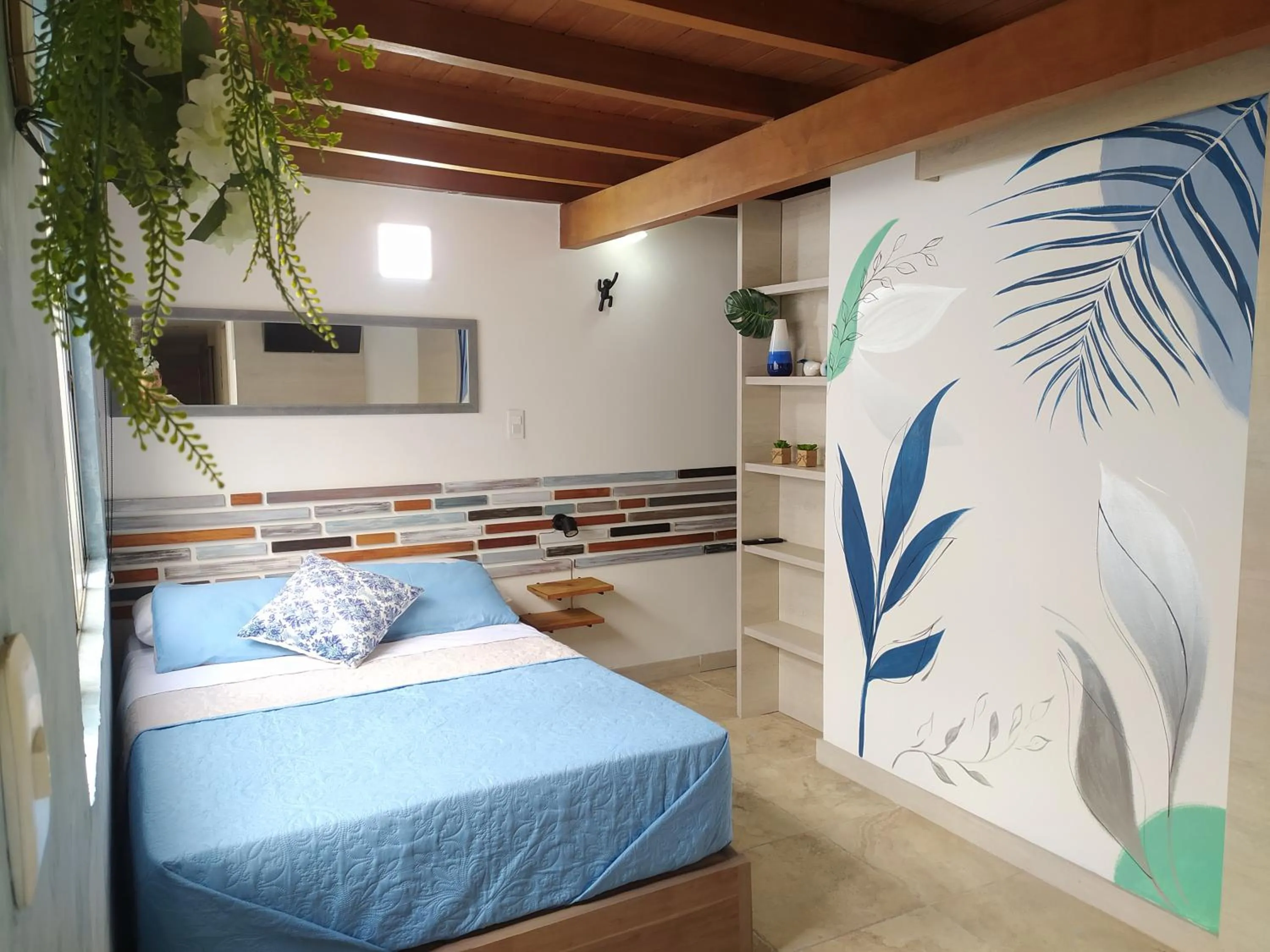 Photo of the whole room in Platinum Hotel