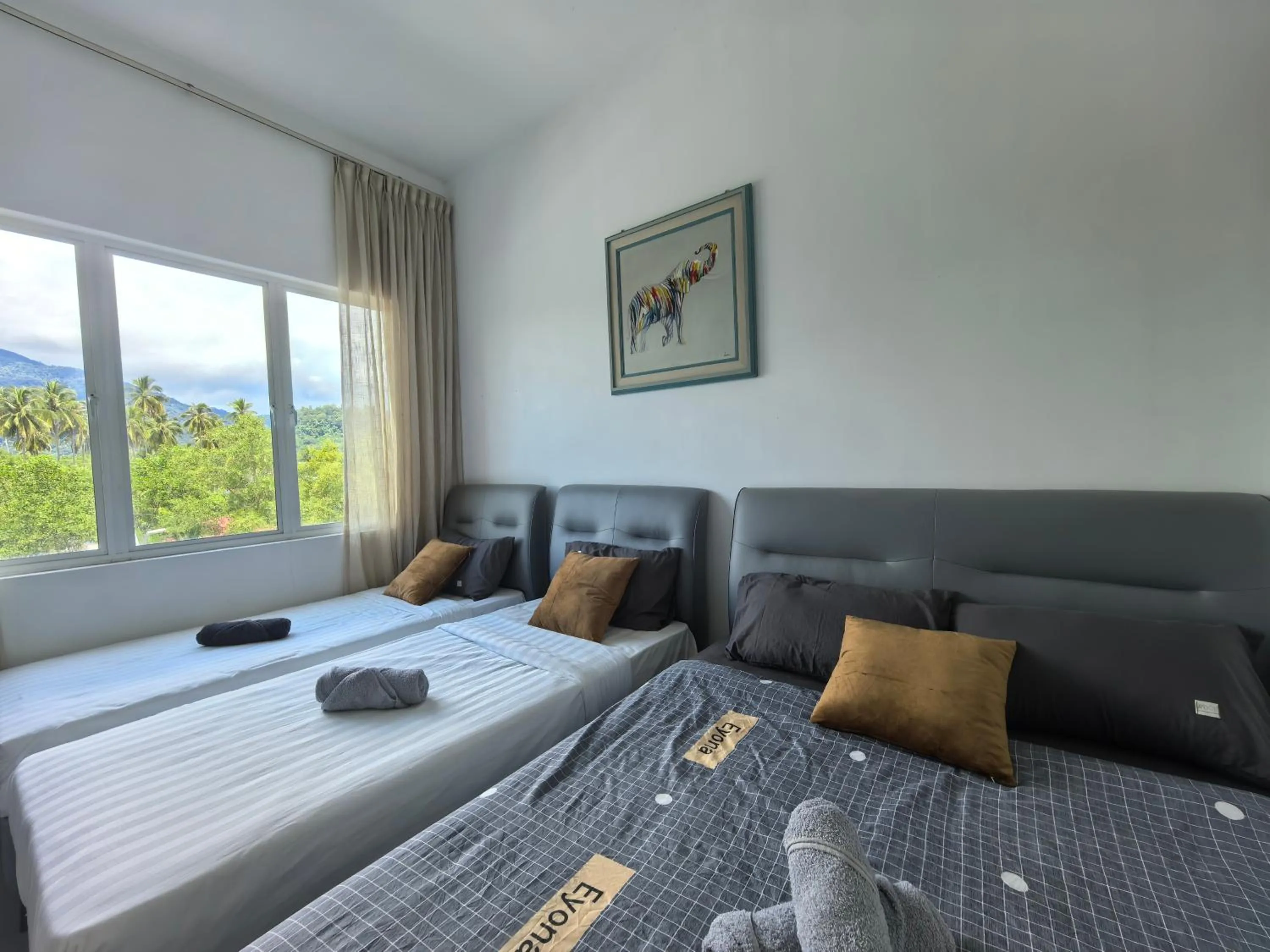 Bed in Langkawi Simfoni Cassia Suite 04 9pax