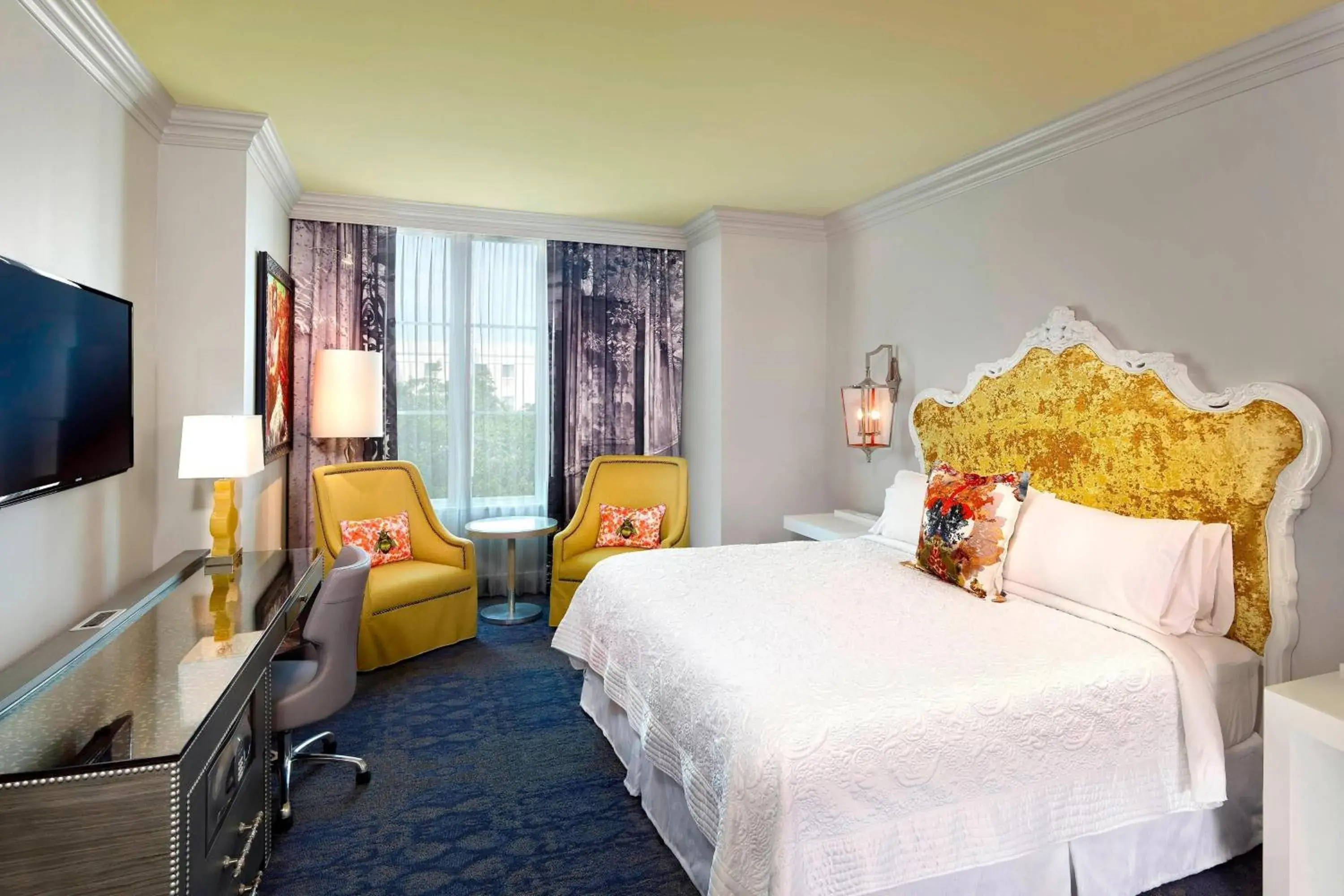 King Room in Grand Bohemian Charleston, Autograph Collection King Room in Grand Bohemian Charleston, Autograph Collection