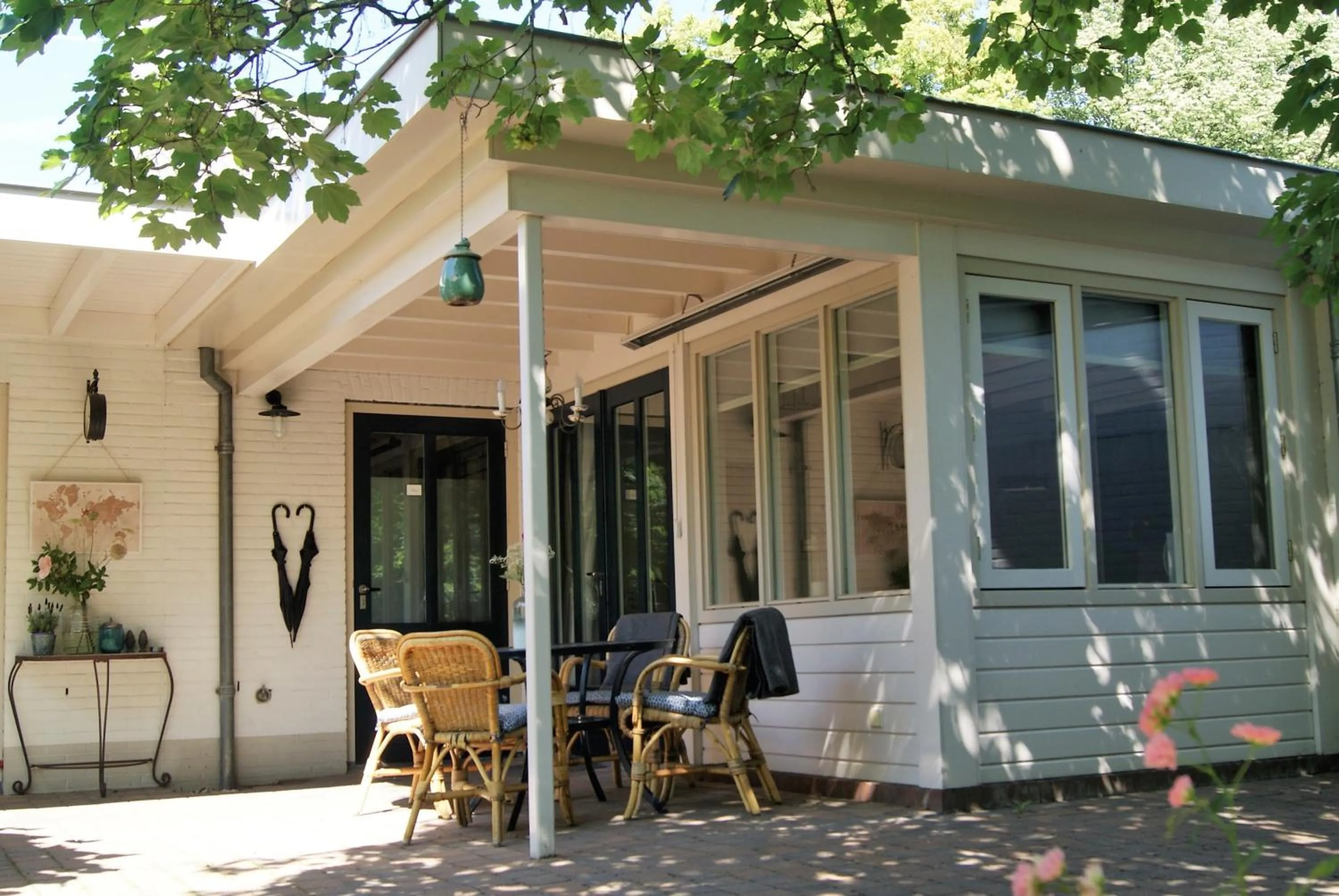 Garden in Bed and Breakfast Het Dijkhuis Eersel