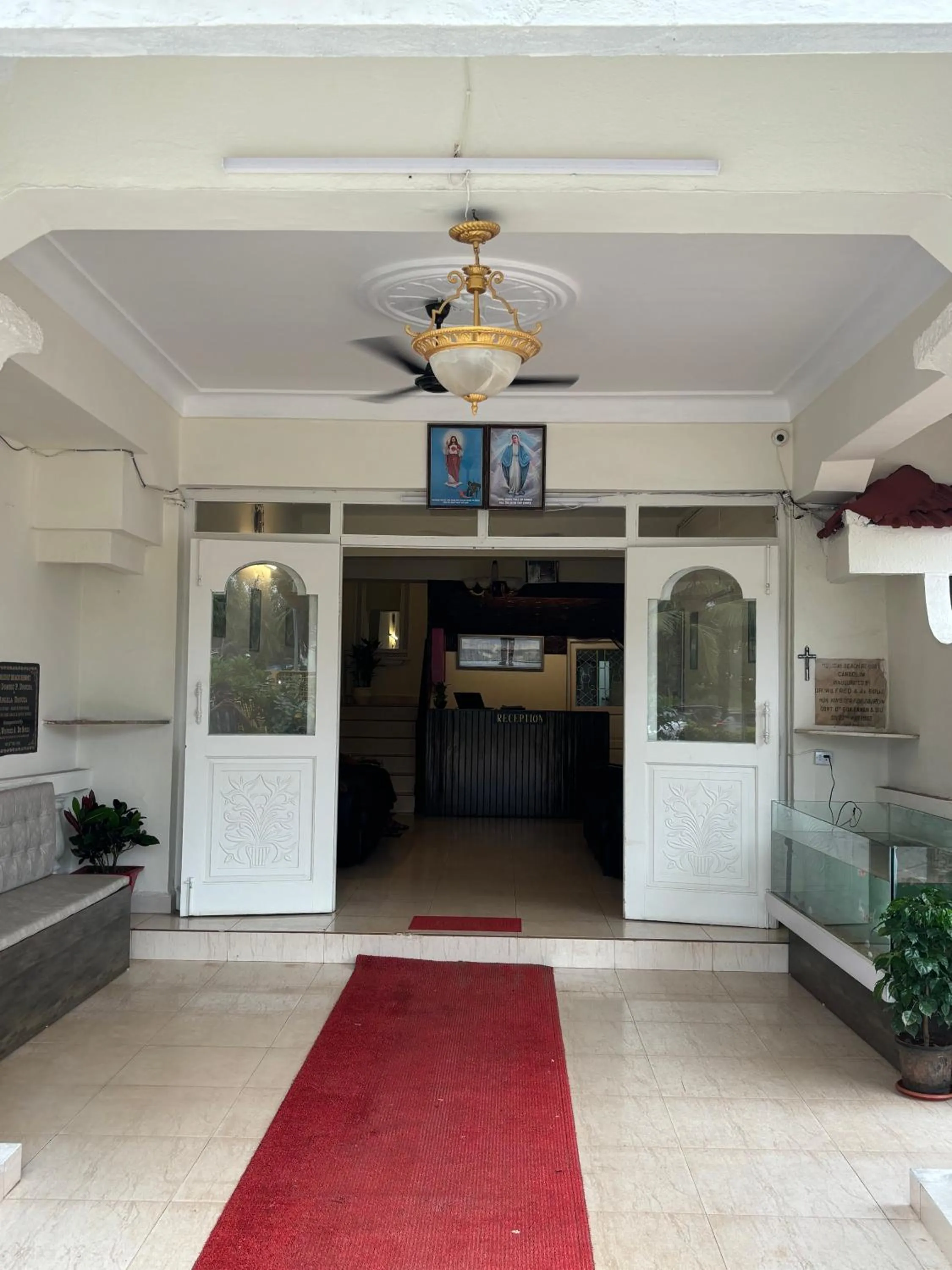 Holiday Beach Resort