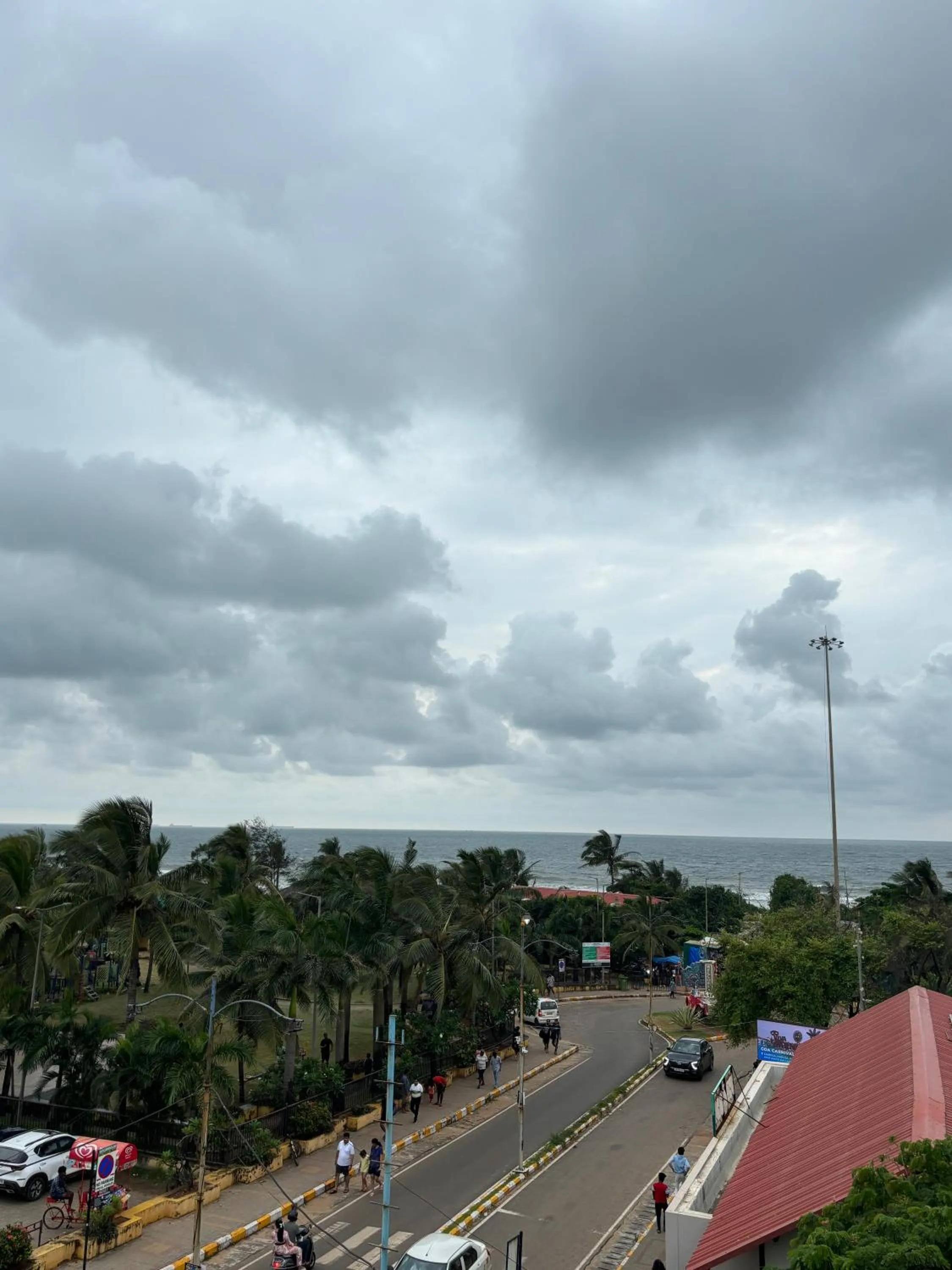 Holiday Beach Resort