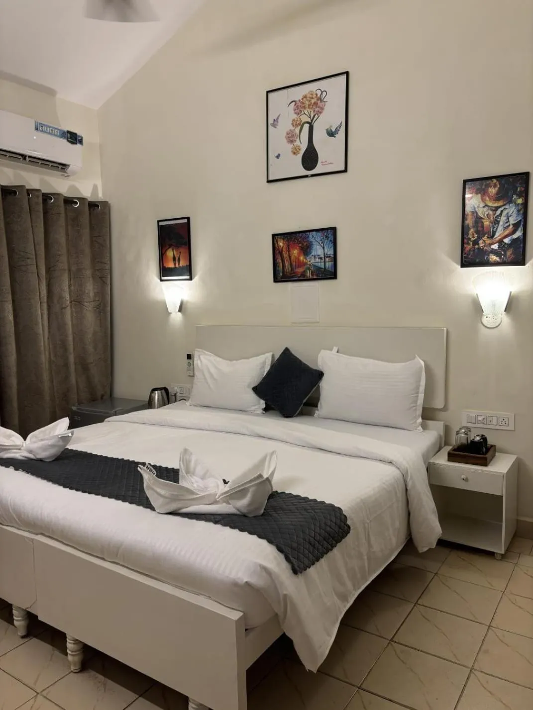 Bed in Holiday Beach Resort