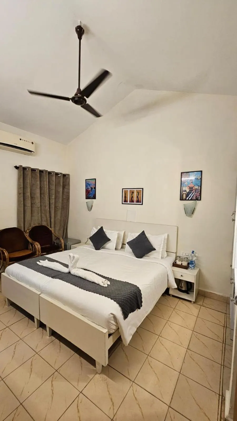 Bed in Holiday Beach Resort